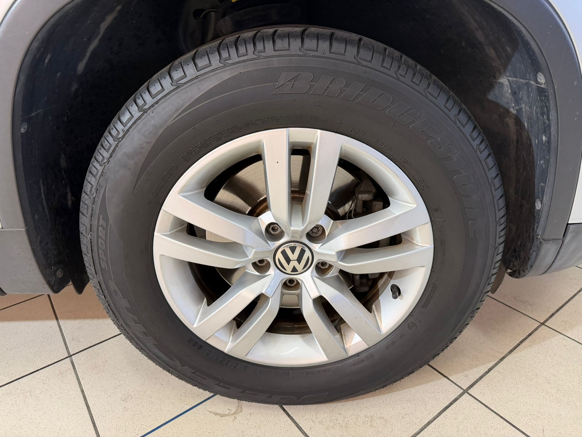VW Tiguan 1.4 TSI BlueMotion Trend&Fun 4x2-image-4