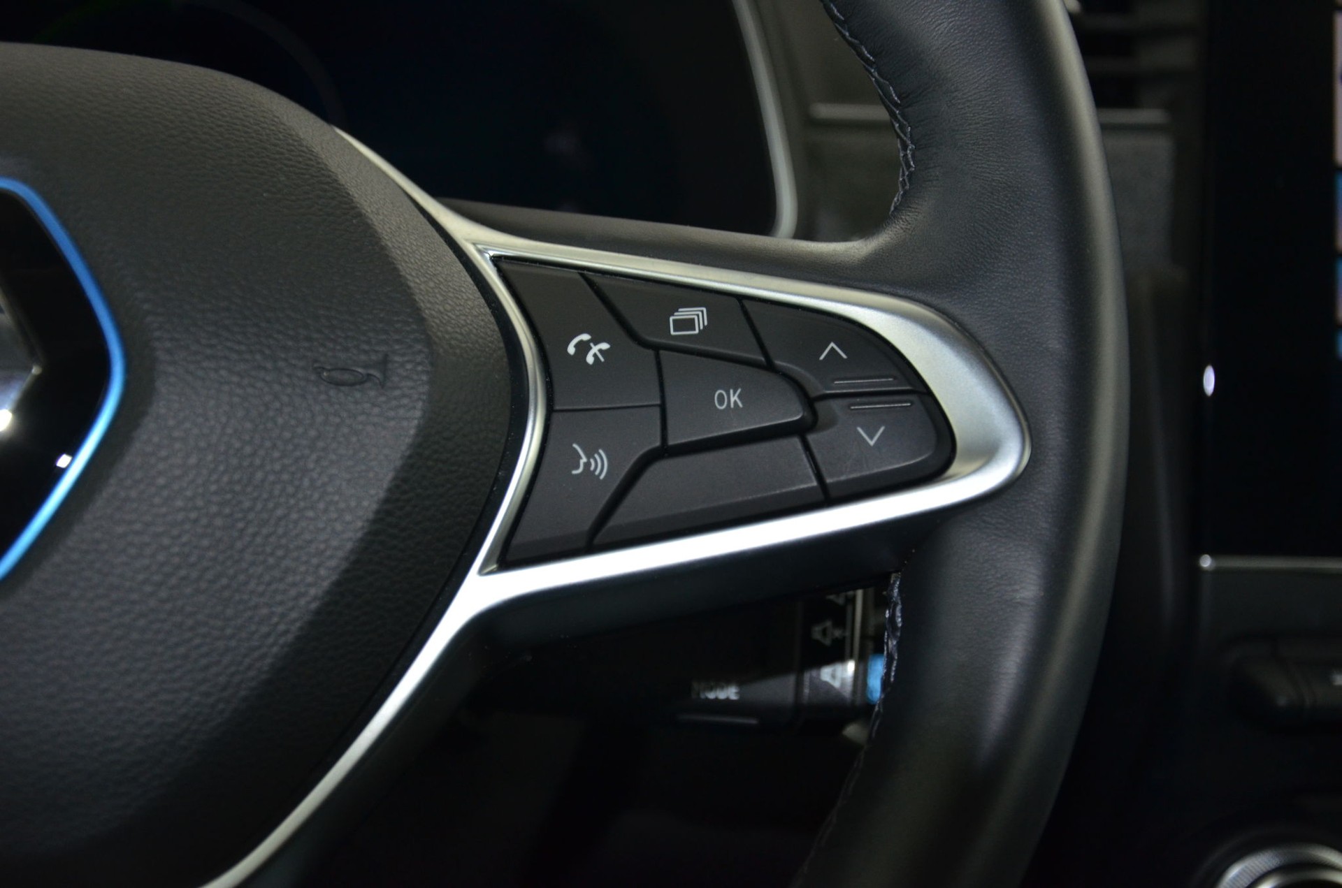RENAULT Zoe Intens R135 (incl. Batterie)-image-18