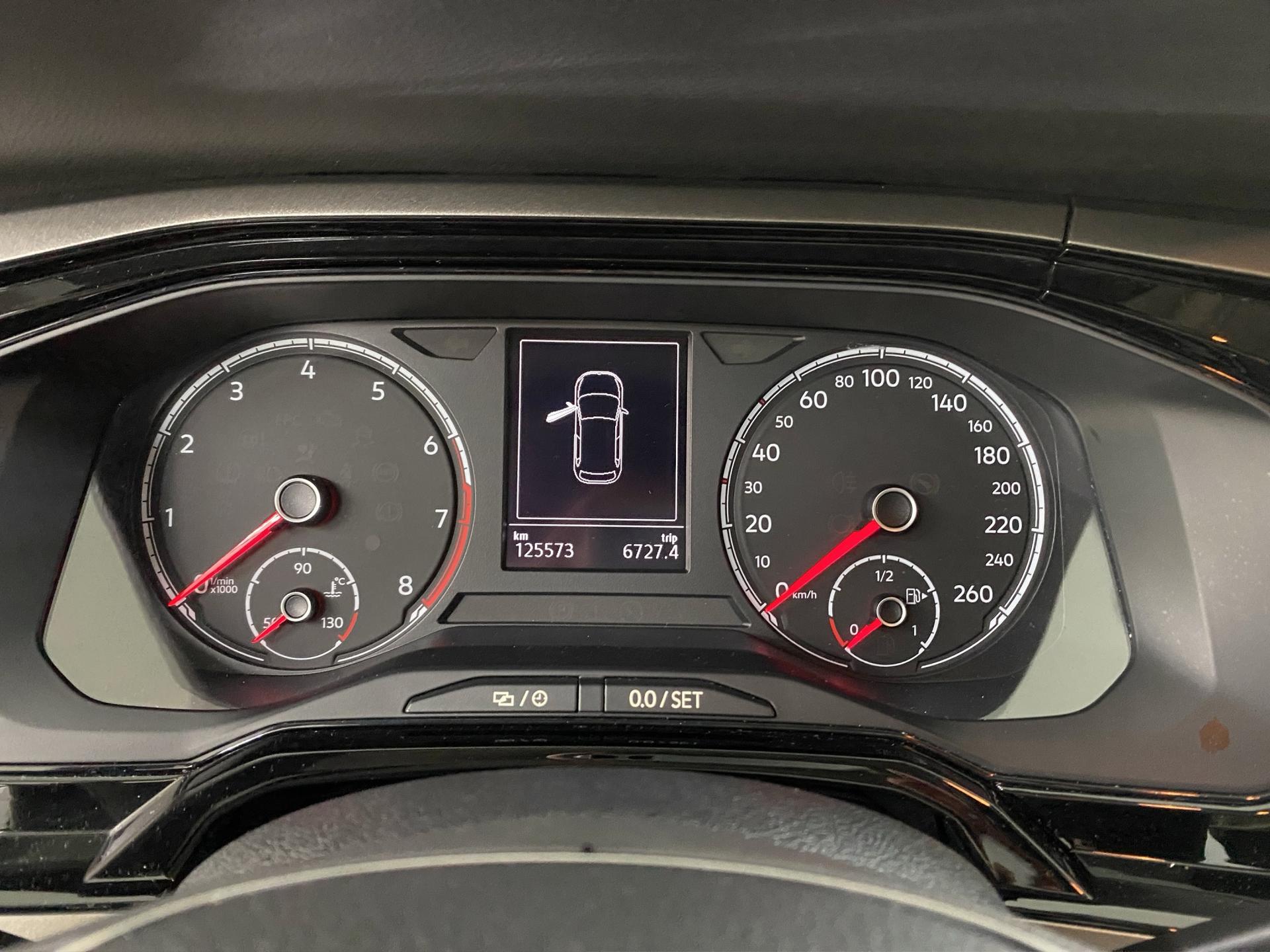 VW Polo 1.0 TSI R-Line DSG-image-10