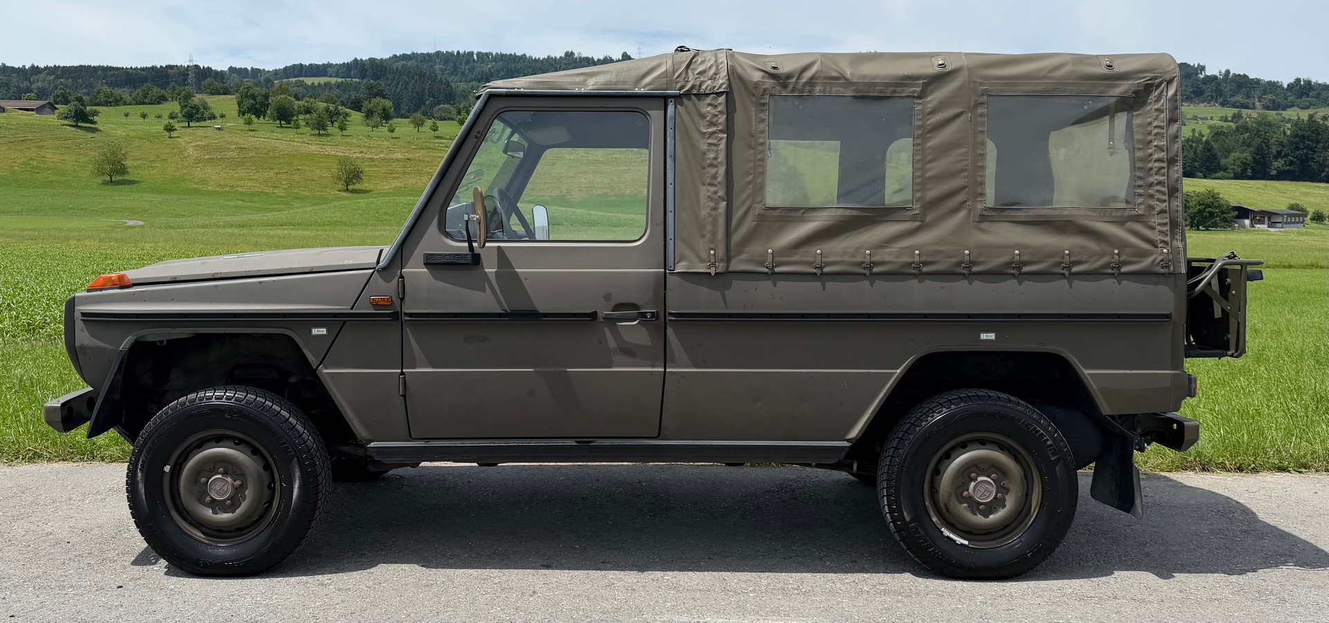 PUCH 230 GE 8 Plätzer-image-2