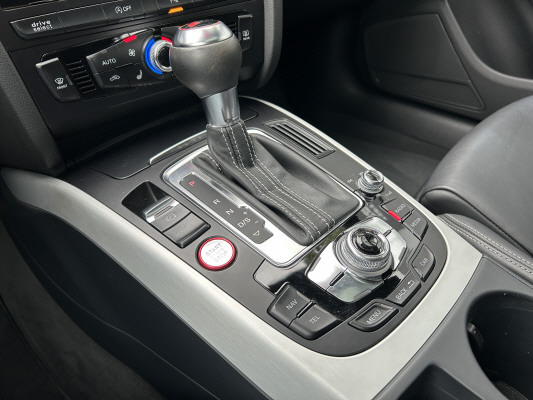 AUDI S4 Avant 3.0 TFSI quatt-image-12