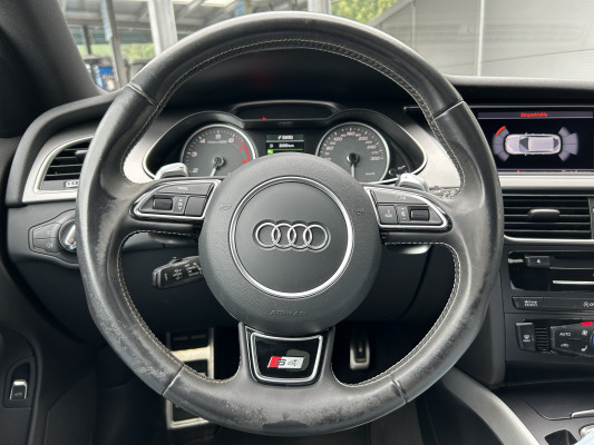 AUDI S4 Avant 3.0 TFSI quatt-image-8
