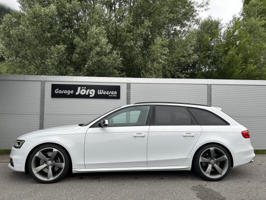 AUDI S4 Avant 3.0 TFSI quatt-image-2