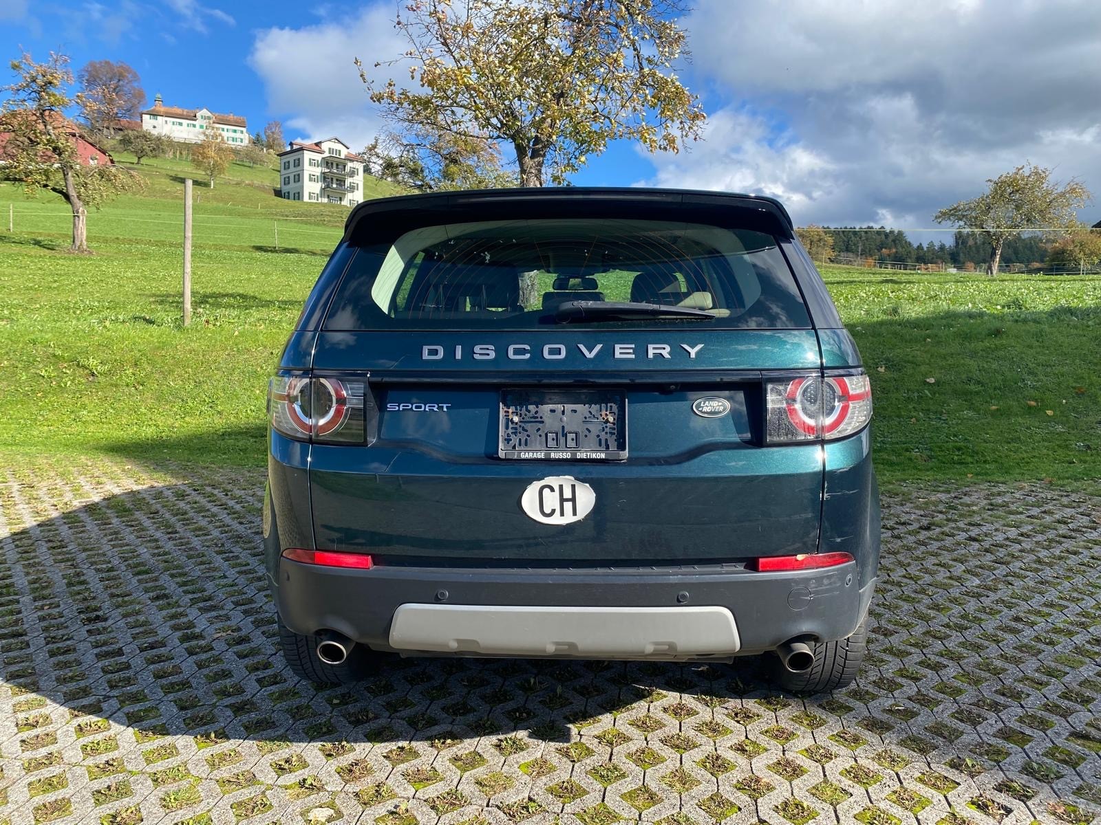 LAND ROVER Discovery Sport 2.0 TD4 HSE Luxury-image-6