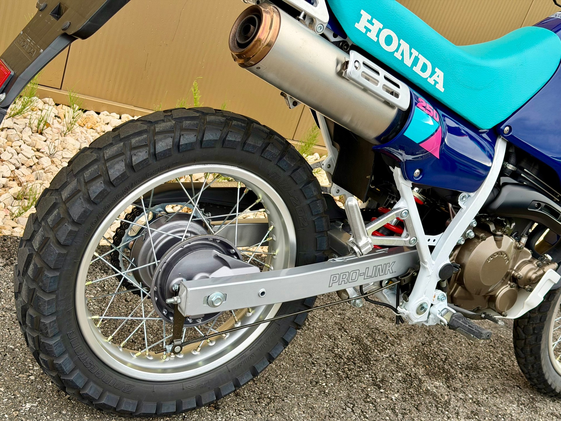 HONDA NX 250 M-image-6
