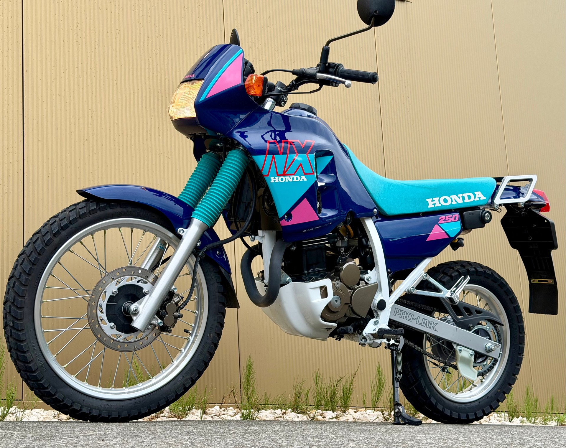 HONDA NX 250 M-image-9