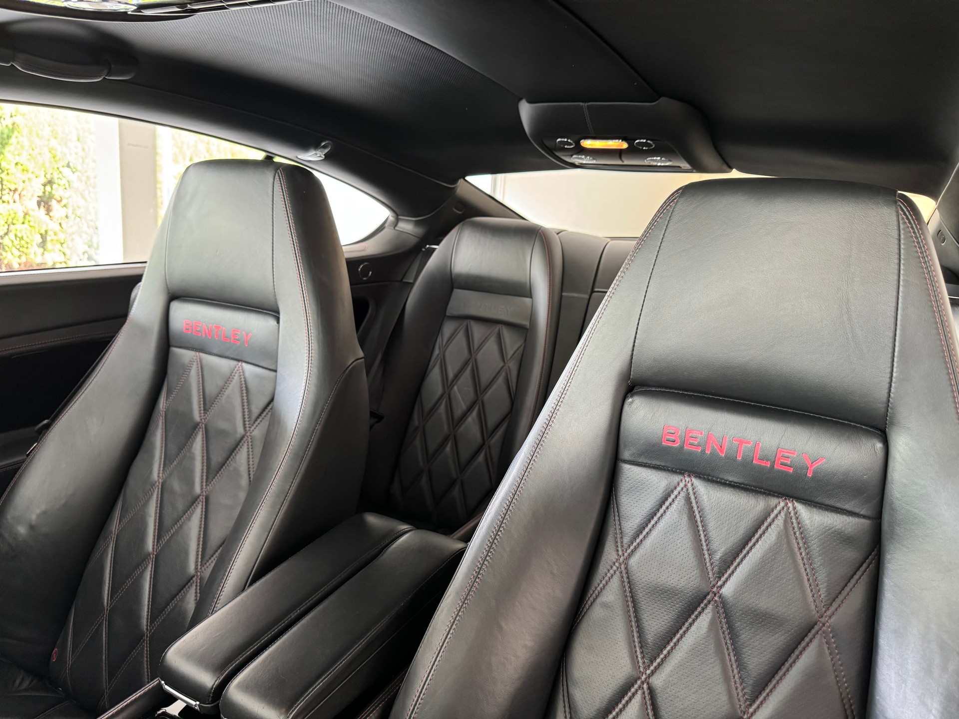 BENTLEY Continental GT 6.0-image-10