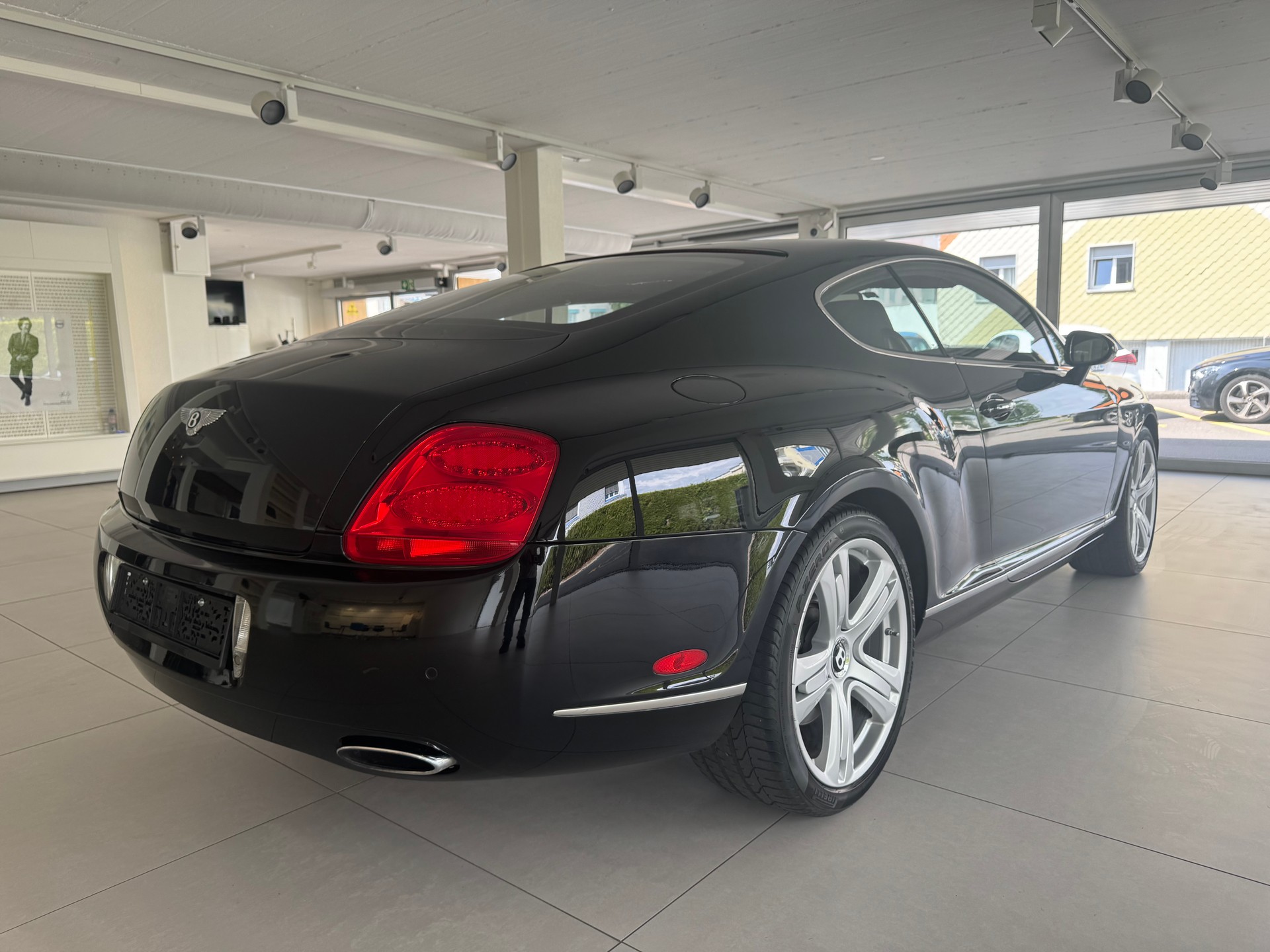 BENTLEY Continental GT 6.0-image-5
