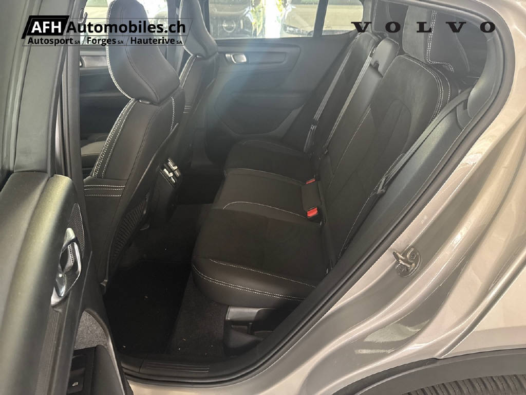 VOLVO C40 P8 Twin Recharge AWD-image-11