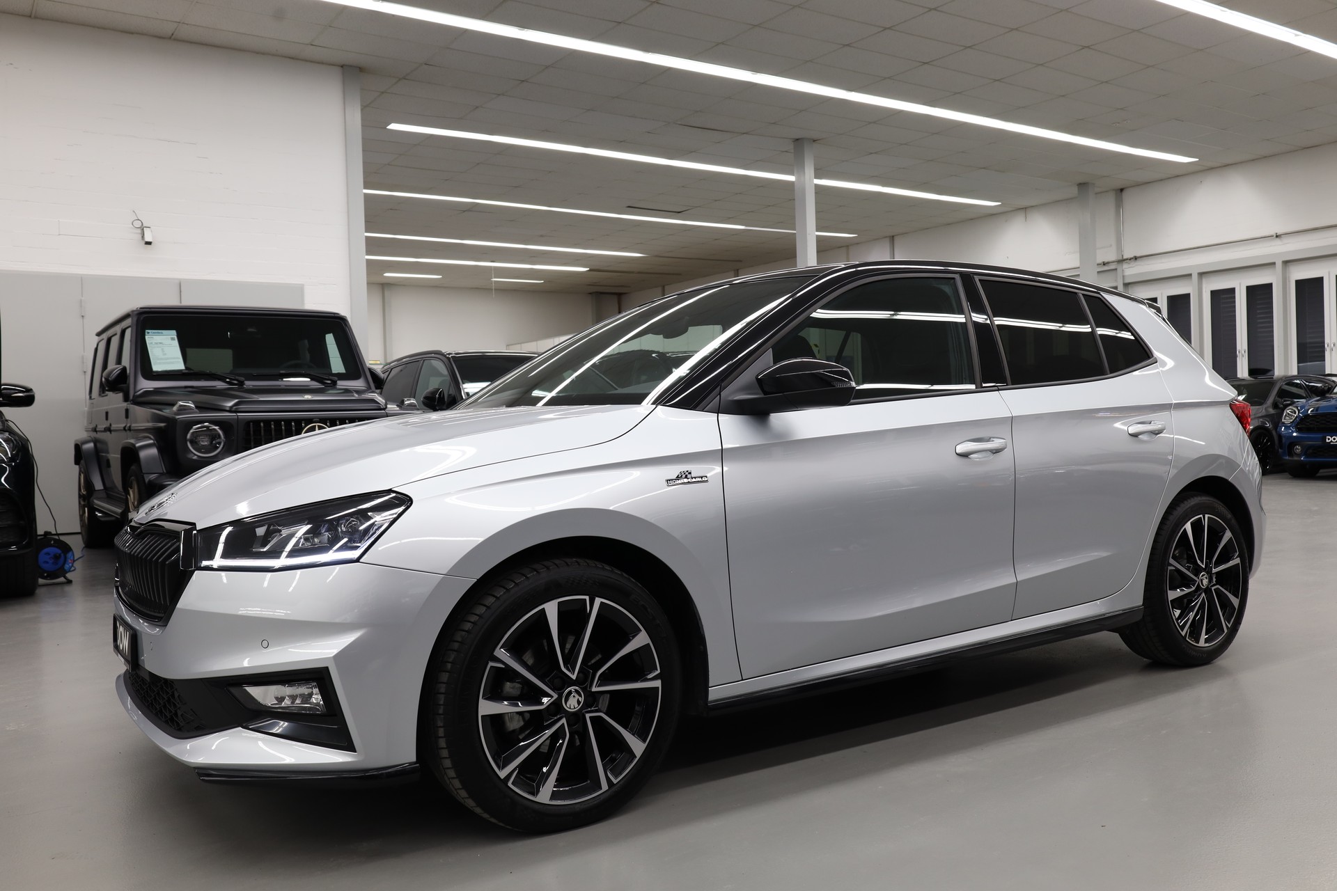 SKODA Fabia 1.0 TSI Monte Carlo DSG-showroom-element-2