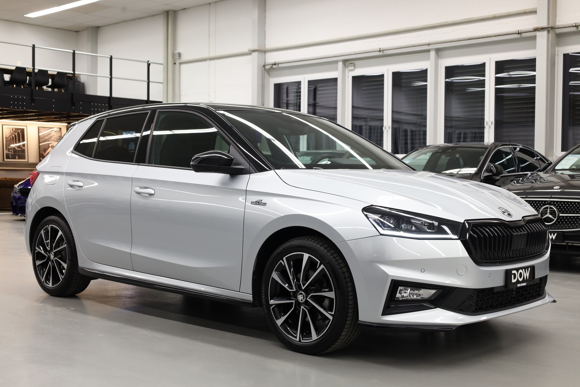 SKODA Fabia 1.0 TSI Monte Carlo DSG-showroom-element-1
