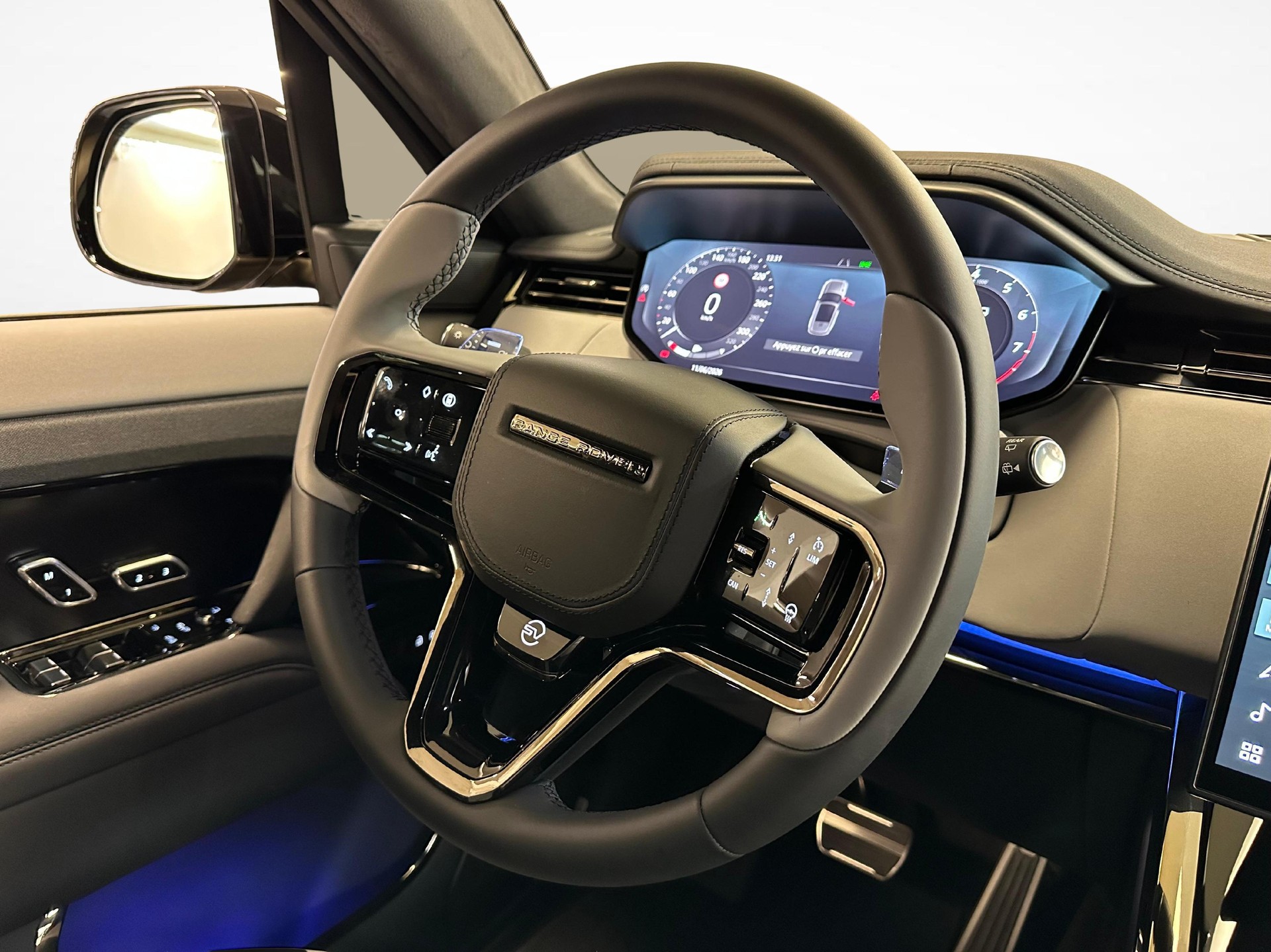LAND ROVER Range Rover Sport 4.4 V8 SV Edition One Carbon-image-6