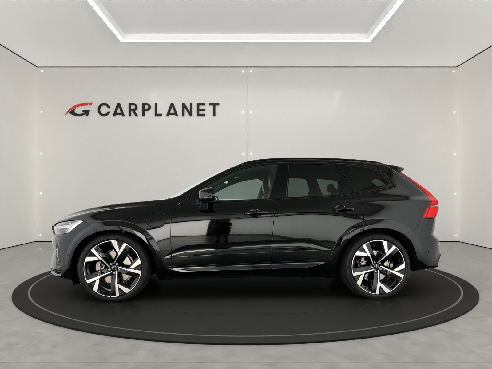 VOLVO XC60 2.0 T6 TE Black Edition eAWD-showroom-element-1