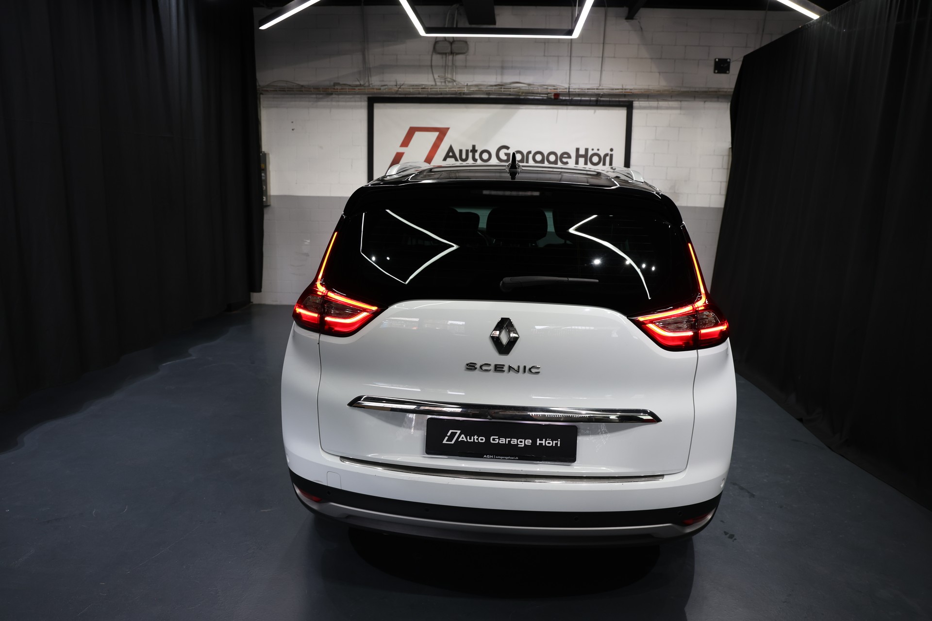 RENAULT Grand Scénic 1.3 16V Turbo Intens EDC-image-19