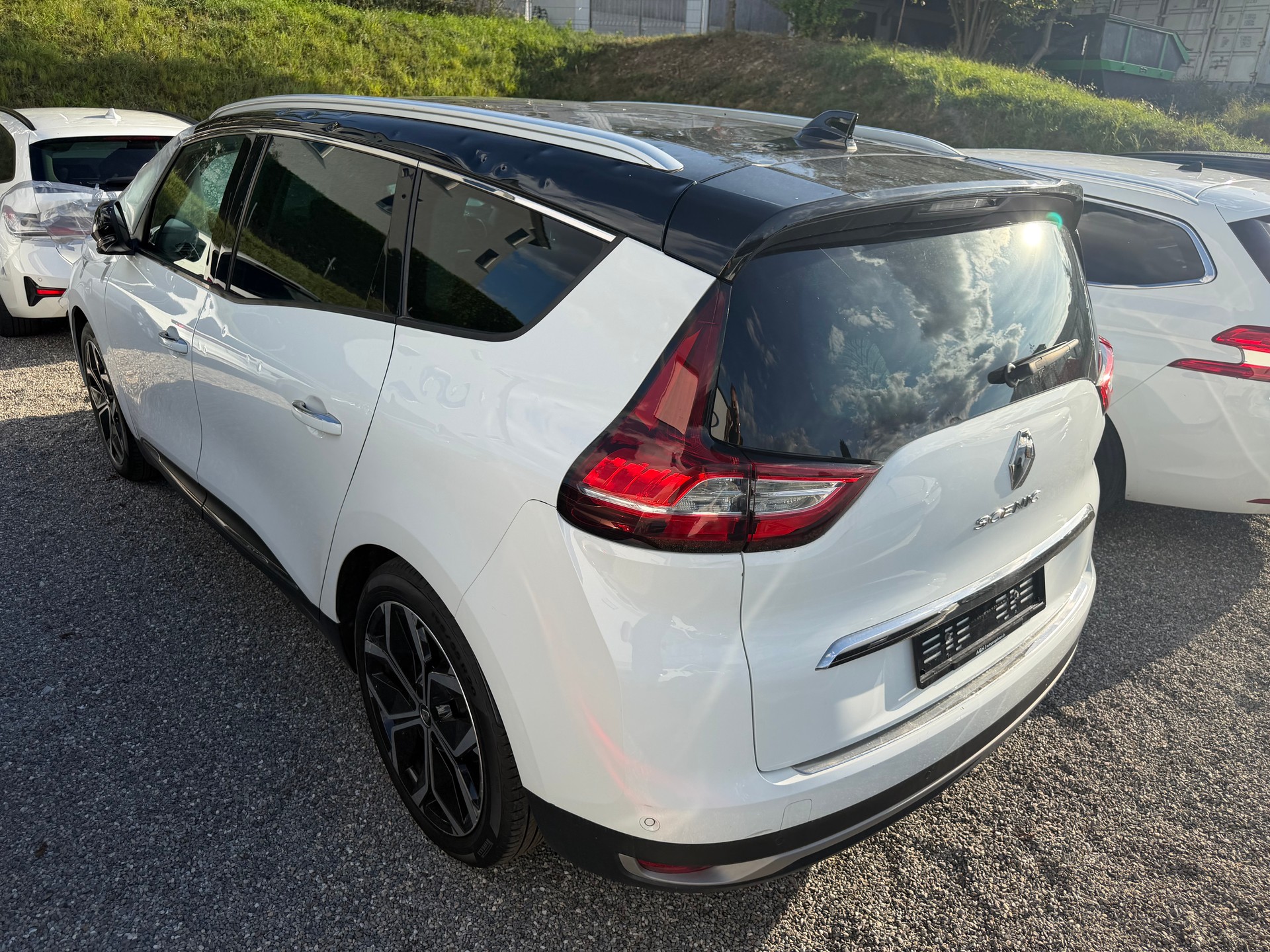 RENAULT Grand Scénic 1.3 16V Turbo Intens EDC-showroom-element-3