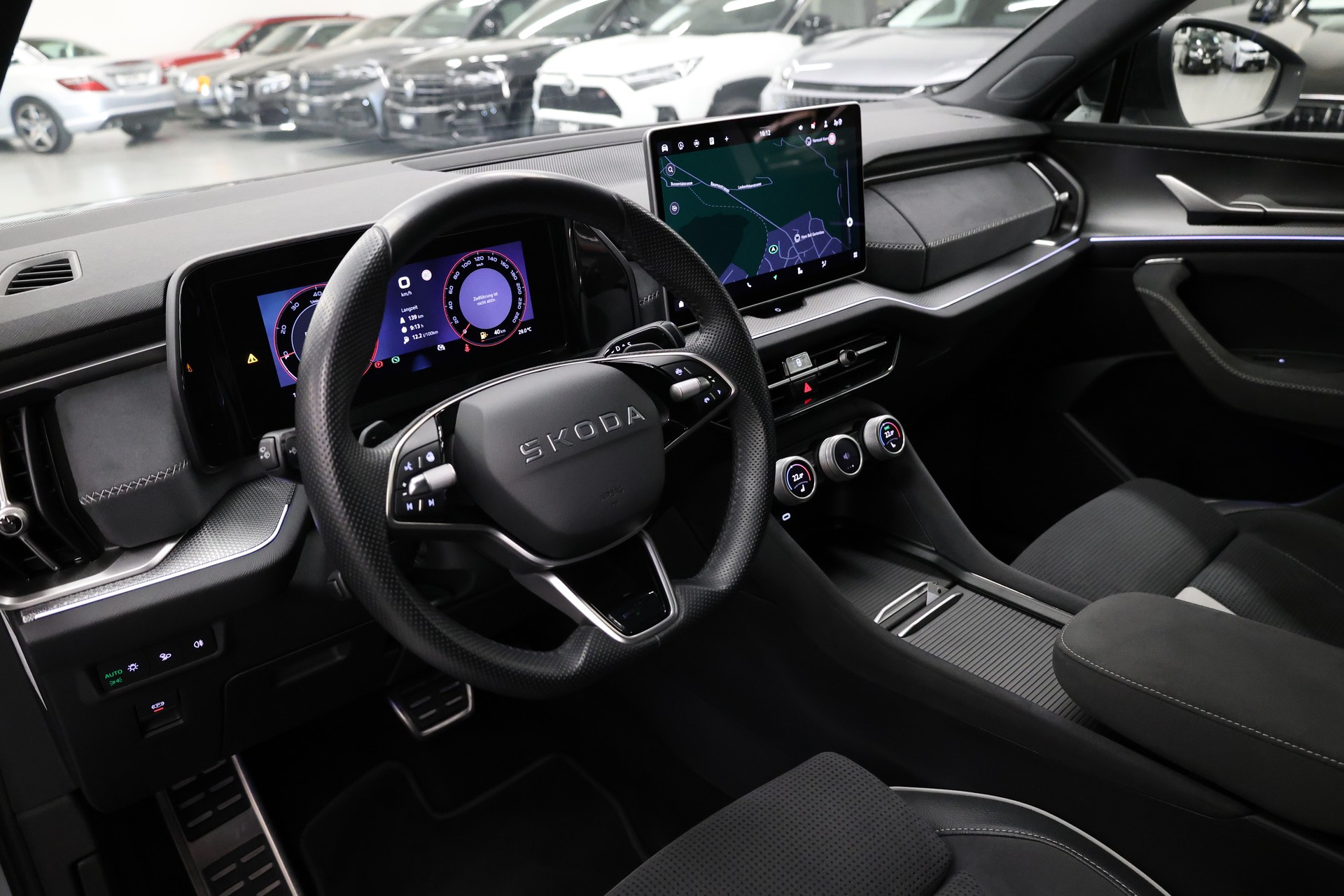 SKODA Kodiaq 2.0 TDI SportLine-image-17