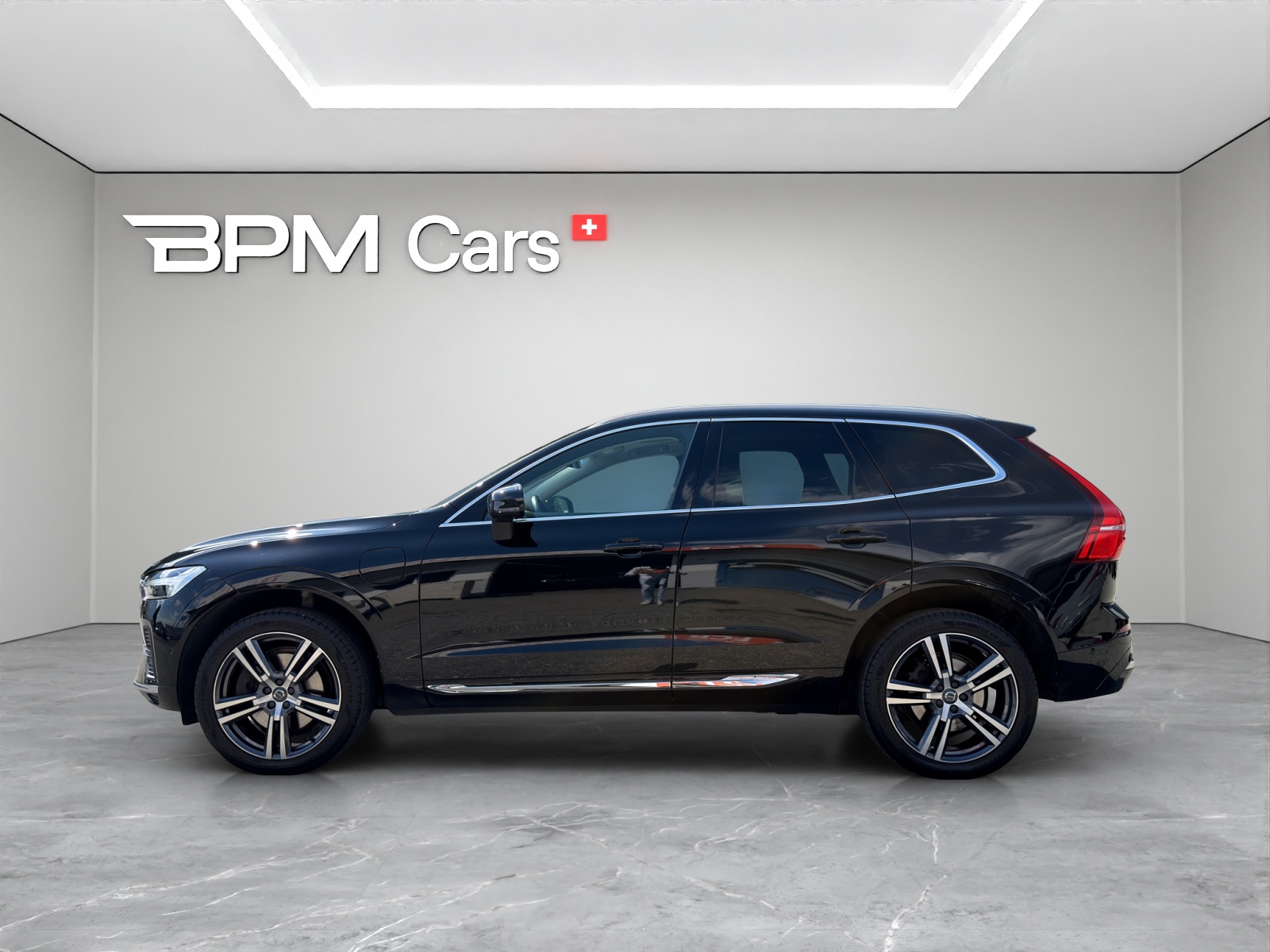 VOLVO XC60 2.0 T6 TE Inscription eAWD-image-16