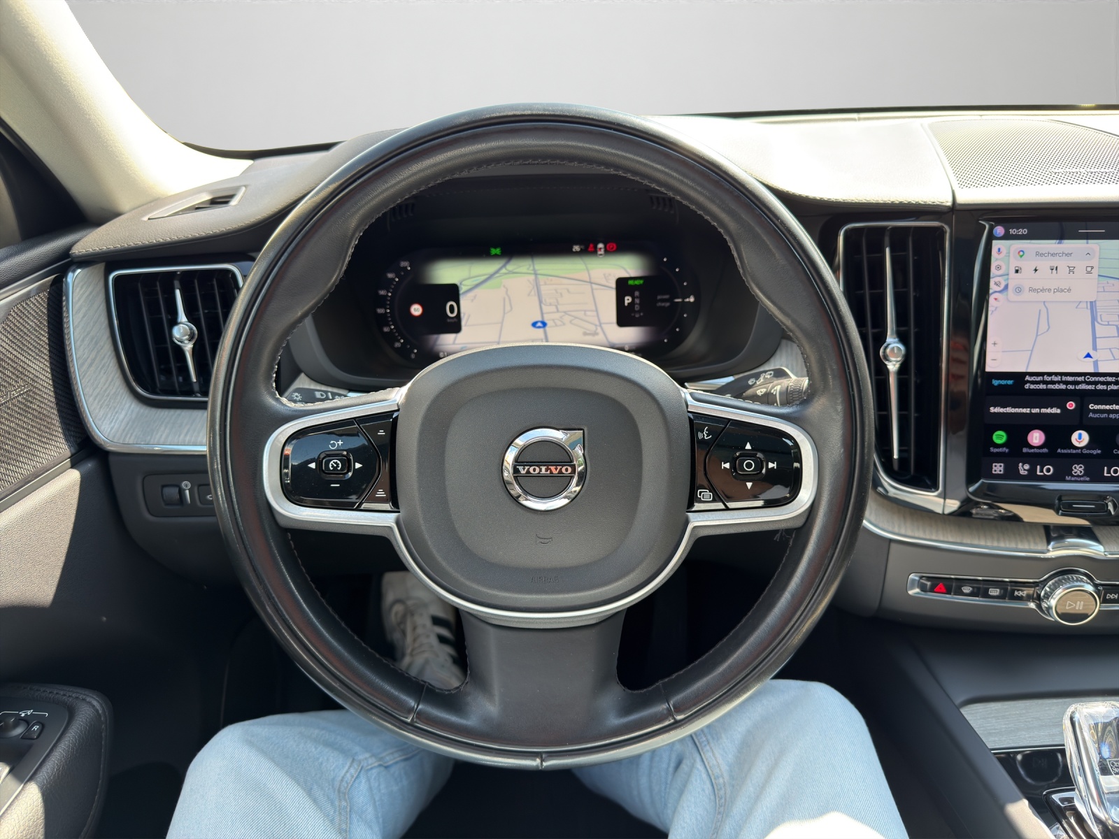 VOLVO XC60 2.0 T6 TE Inscription eAWD-image-9
