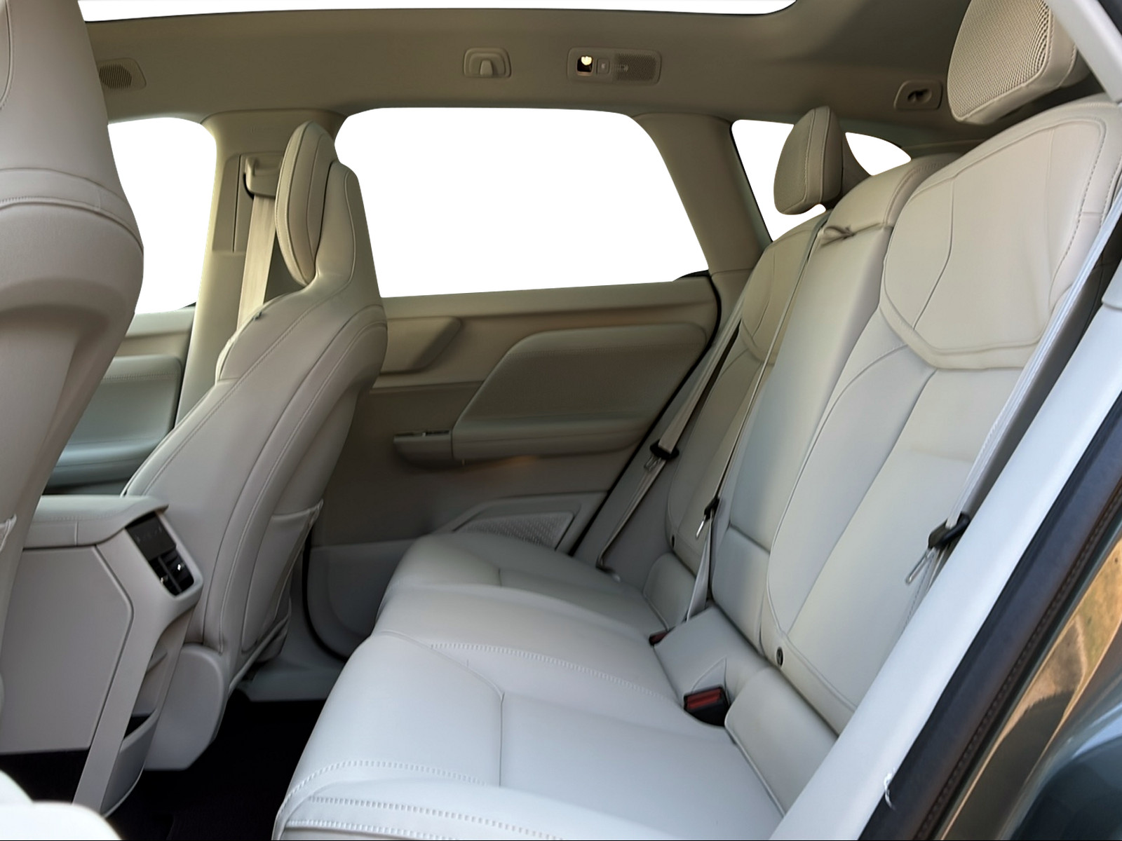 VOLVO EX60 Twin Ultra AWD-image-12