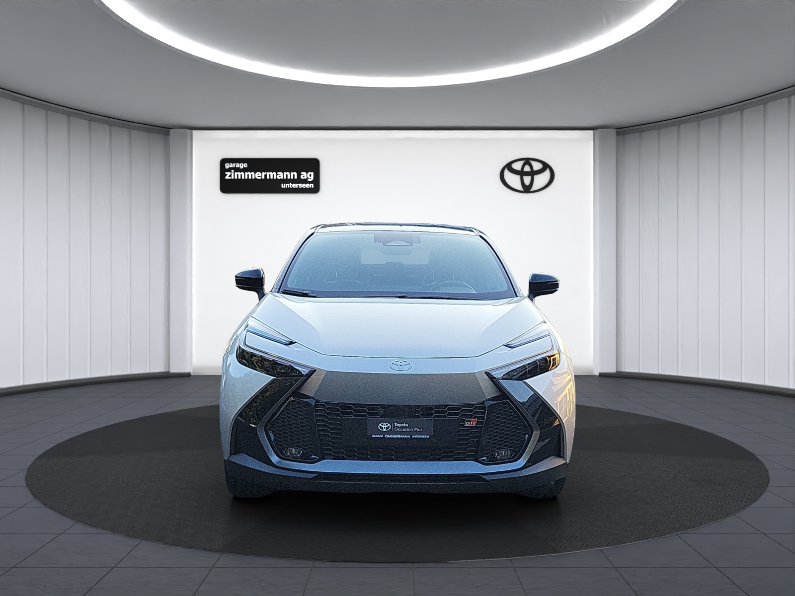 TOYOTA C-HR 2.0 PHEV GR Sport-showroom-element-1