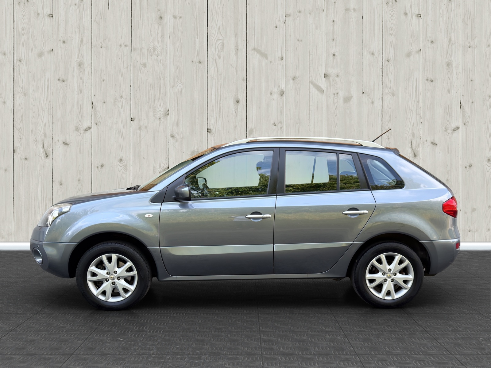 RENAULT Koleos 2.5 Dynamique 4x4-image-3