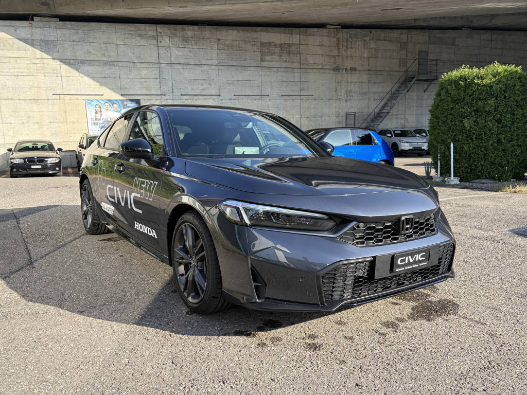 HONDA Civic 2.0 i-MMD Sport-showroom-element-3
