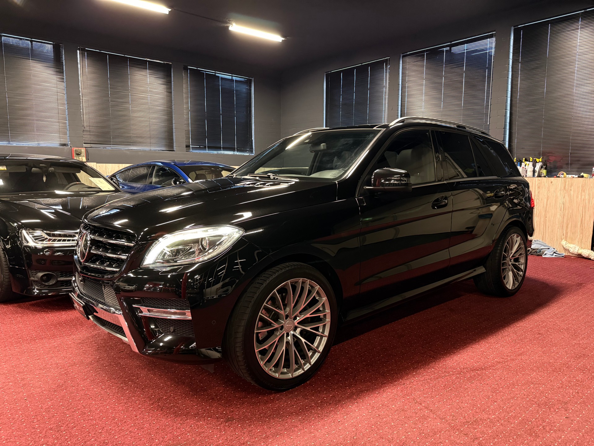 MERCEDES-BENZ ML 350 BlueTEC 4Matic / ** Frisch ab MFK & Service / AHK 3.500 KG **-image-8