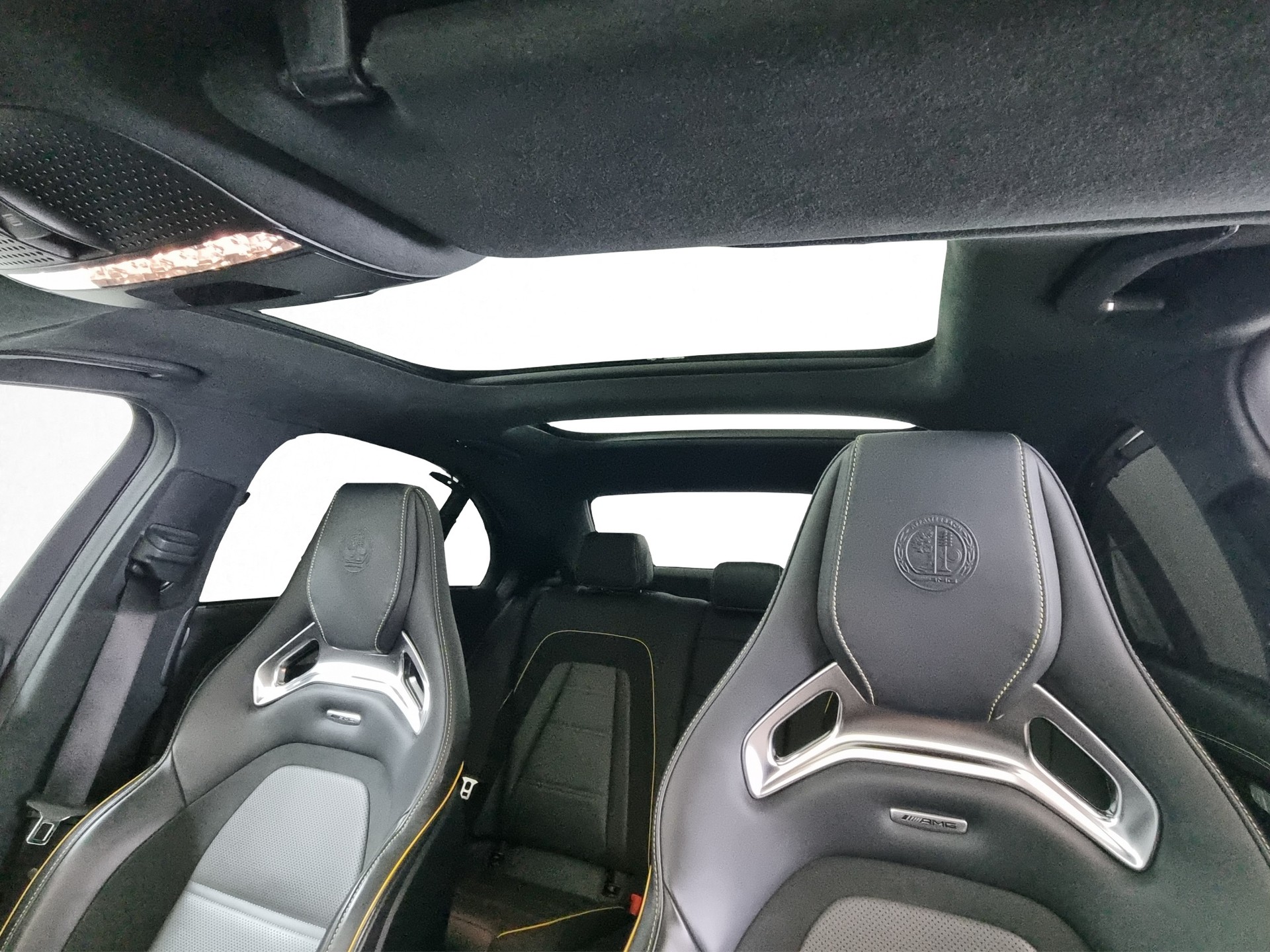 MERCEDES-BENZ E 63 S AMG 4matic+ Final Edition 1/999-image-12