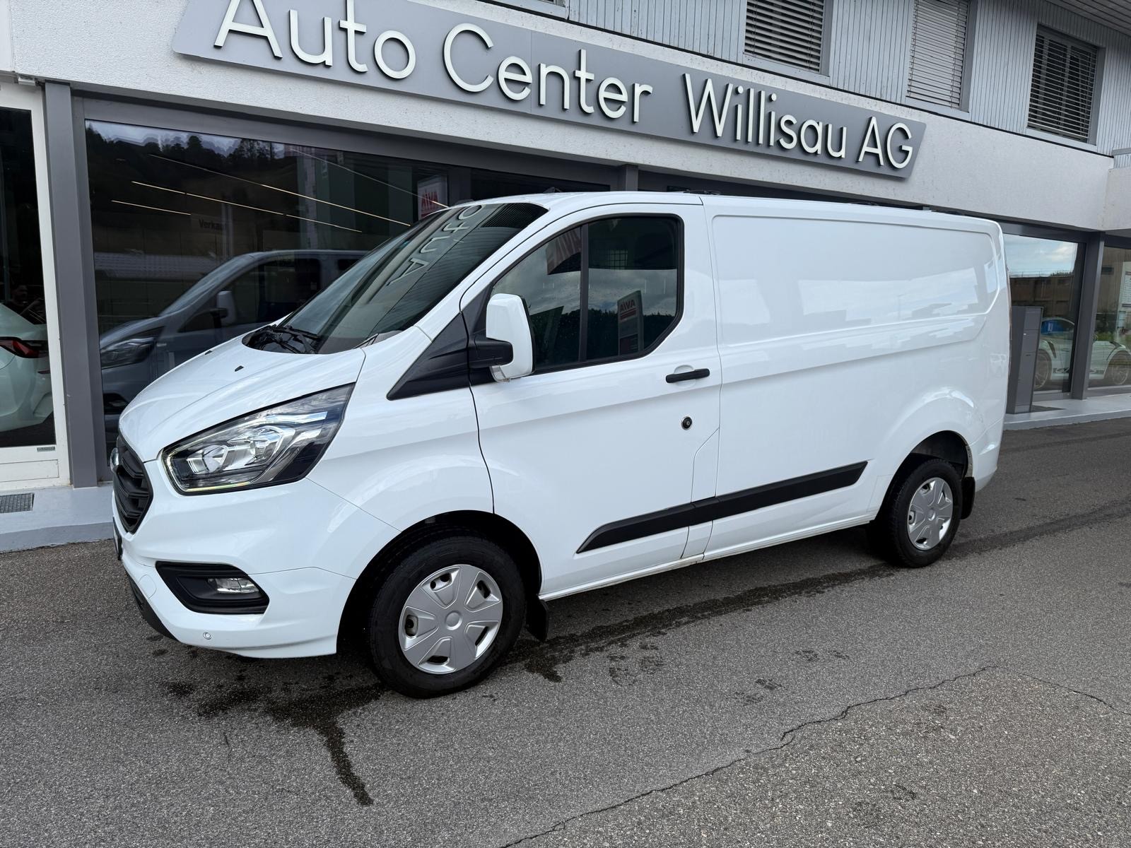 FORD Transit Custom Van 280 L1H1Trend-showroom-element-2