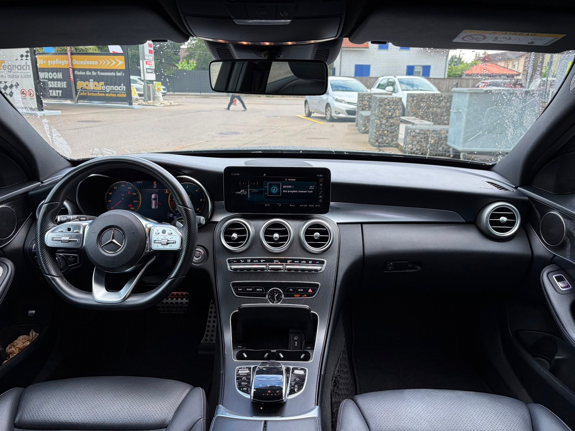 MERCEDES-BENZ C 220 d Swiss Star AMG Line 4M 9G-Tronic-image-8