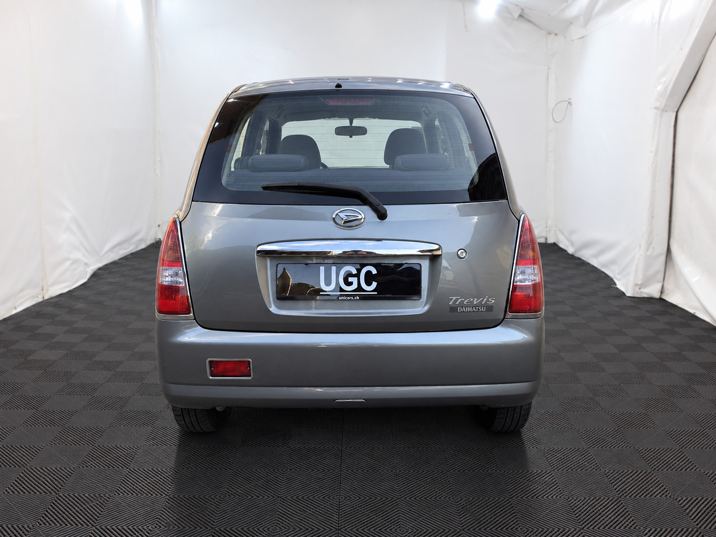 DAIHATSU Trevis 1.0-image-4