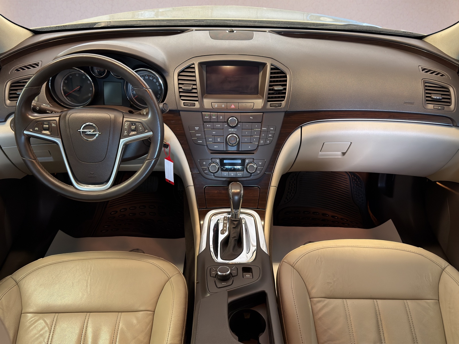 OPEL Insignia 2.0 Turbo Edition 4WD Automatic-showroom-element-3