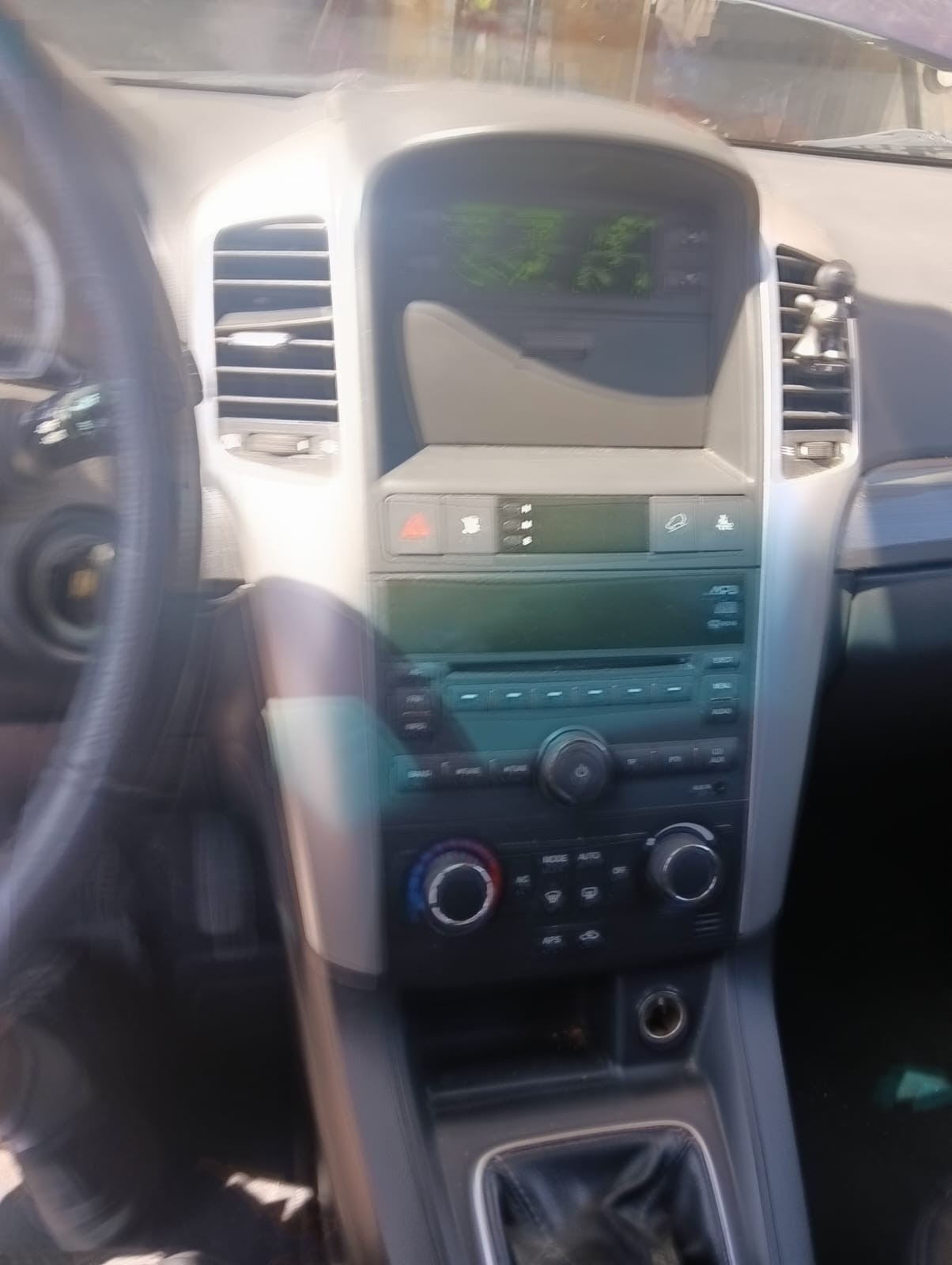 CHEVROLET Captiva 2.0 VCDi LS 4WD-image-10