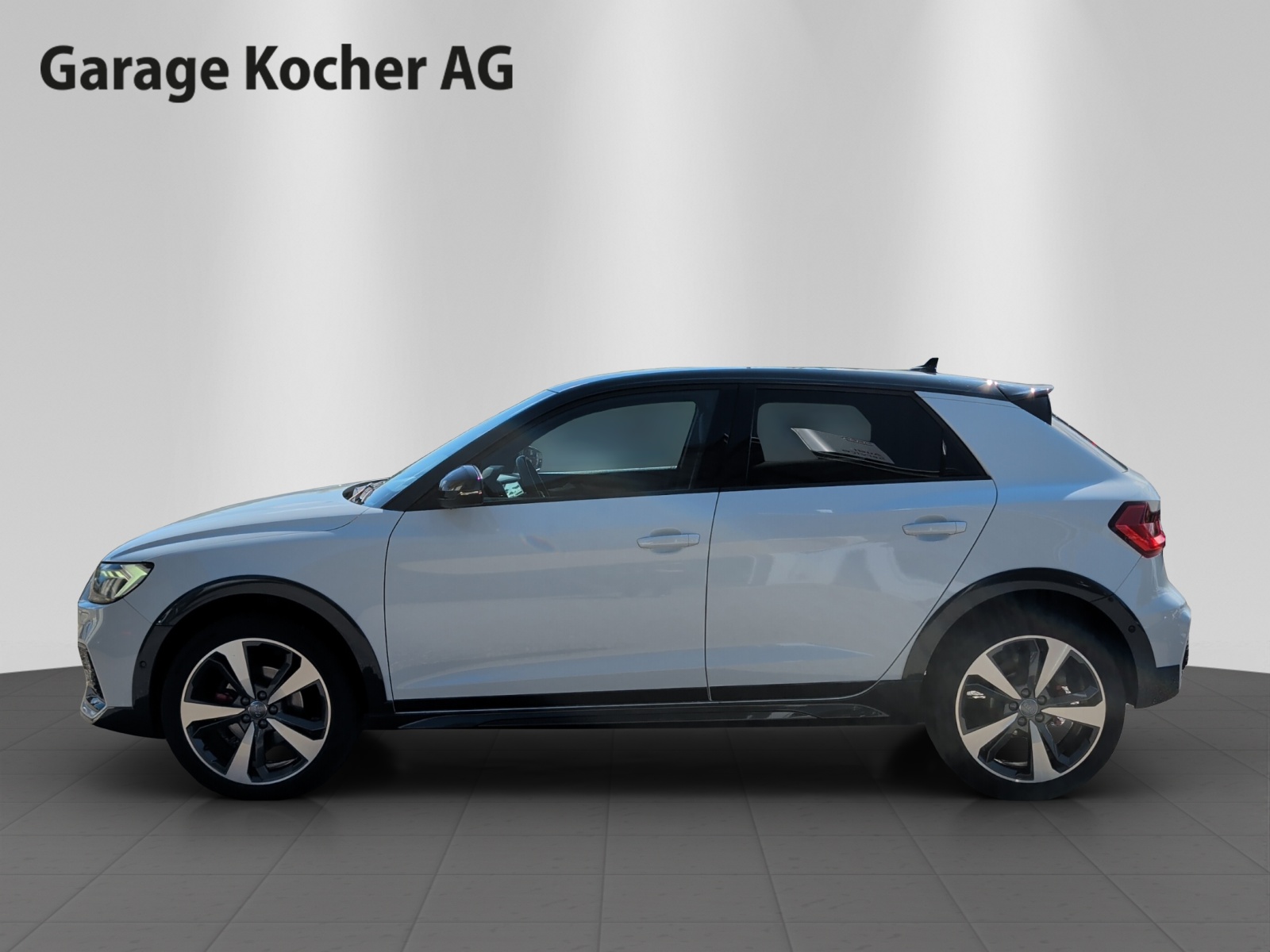 AUDI A1 City Carver 30 TFSI S-tronic-showroom-element-2