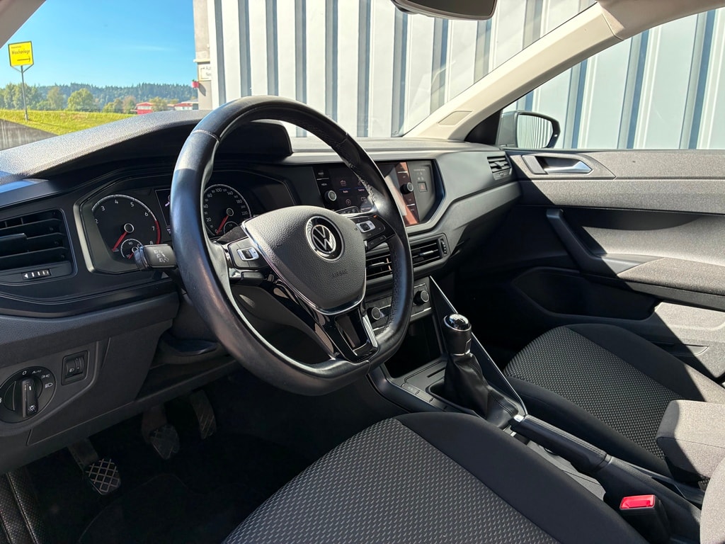 VW Polo 1.0 TSI BMT Trendline-image-6