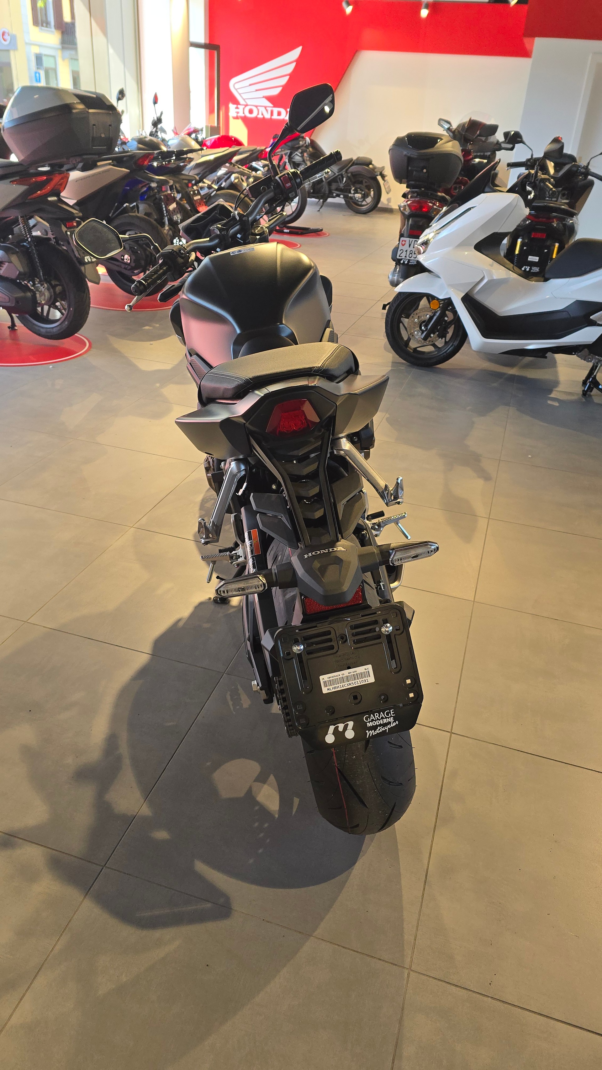 HONDA CB 650 R E-Clutch-image-7