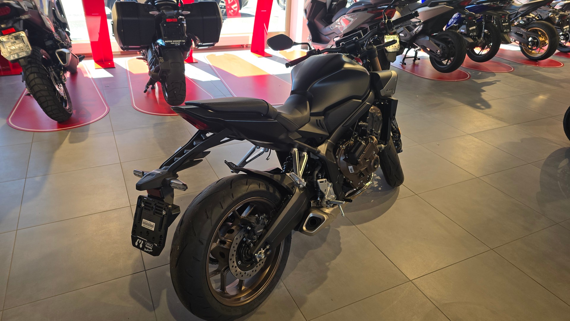 HONDA CB 650 R E-Clutch-image-4