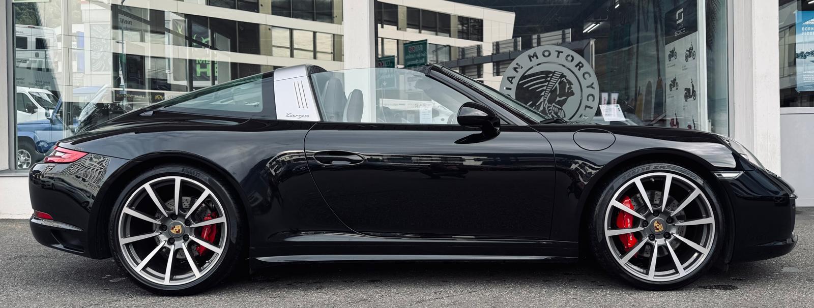 PORSCHE 911 Targa 4S PDK-showroom-element-1