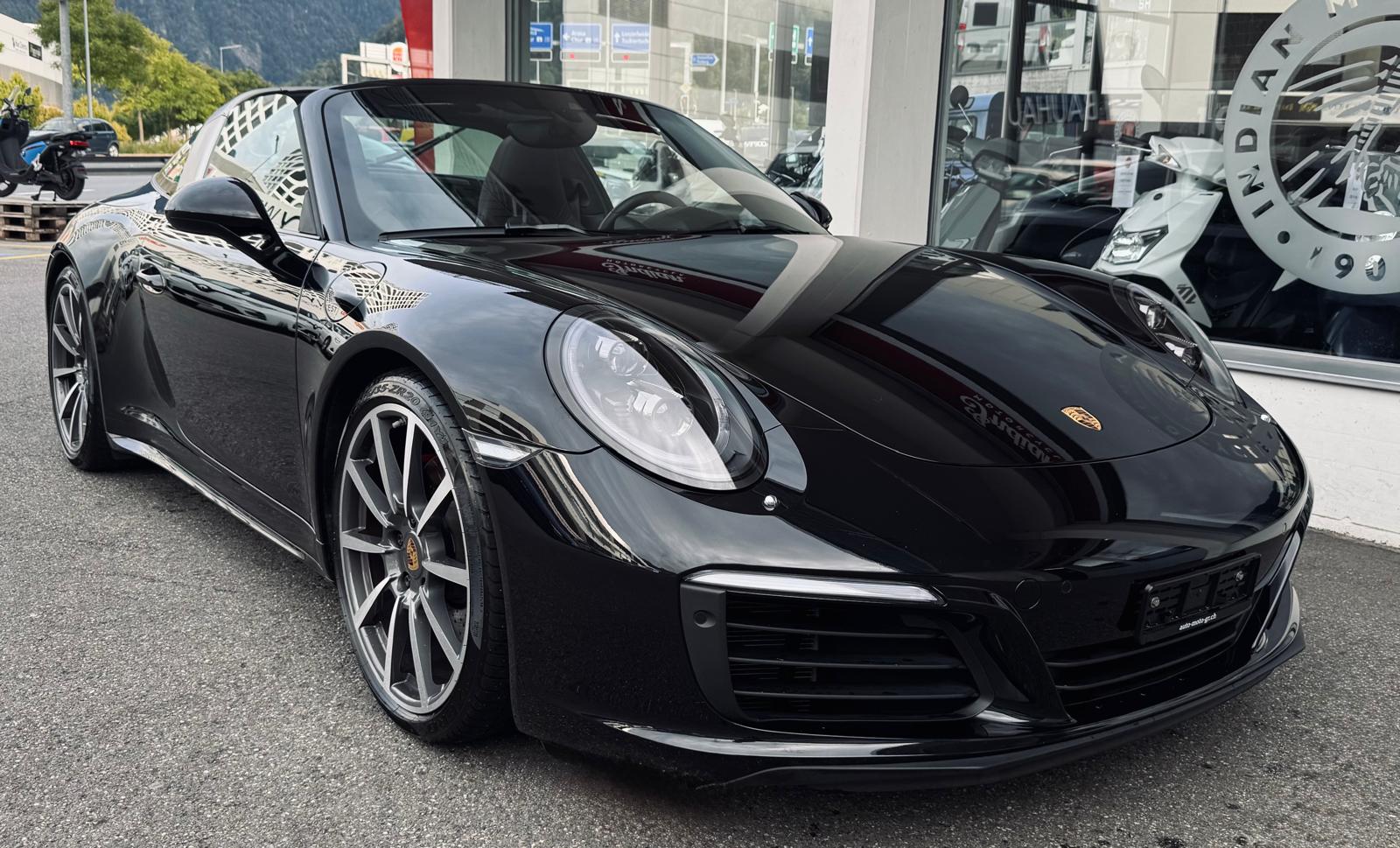 PORSCHE 911 Targa 4S PDK