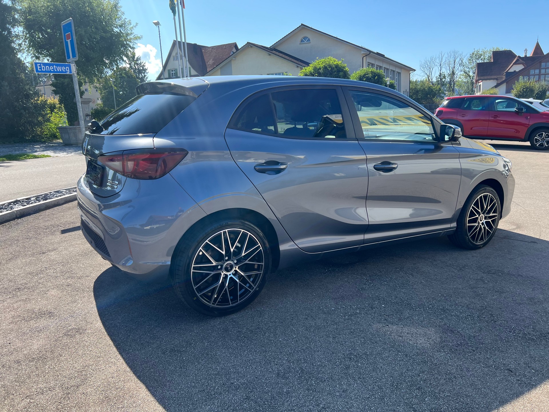 MG 3 1.5 Hybrid Luxury Aut.-image-10