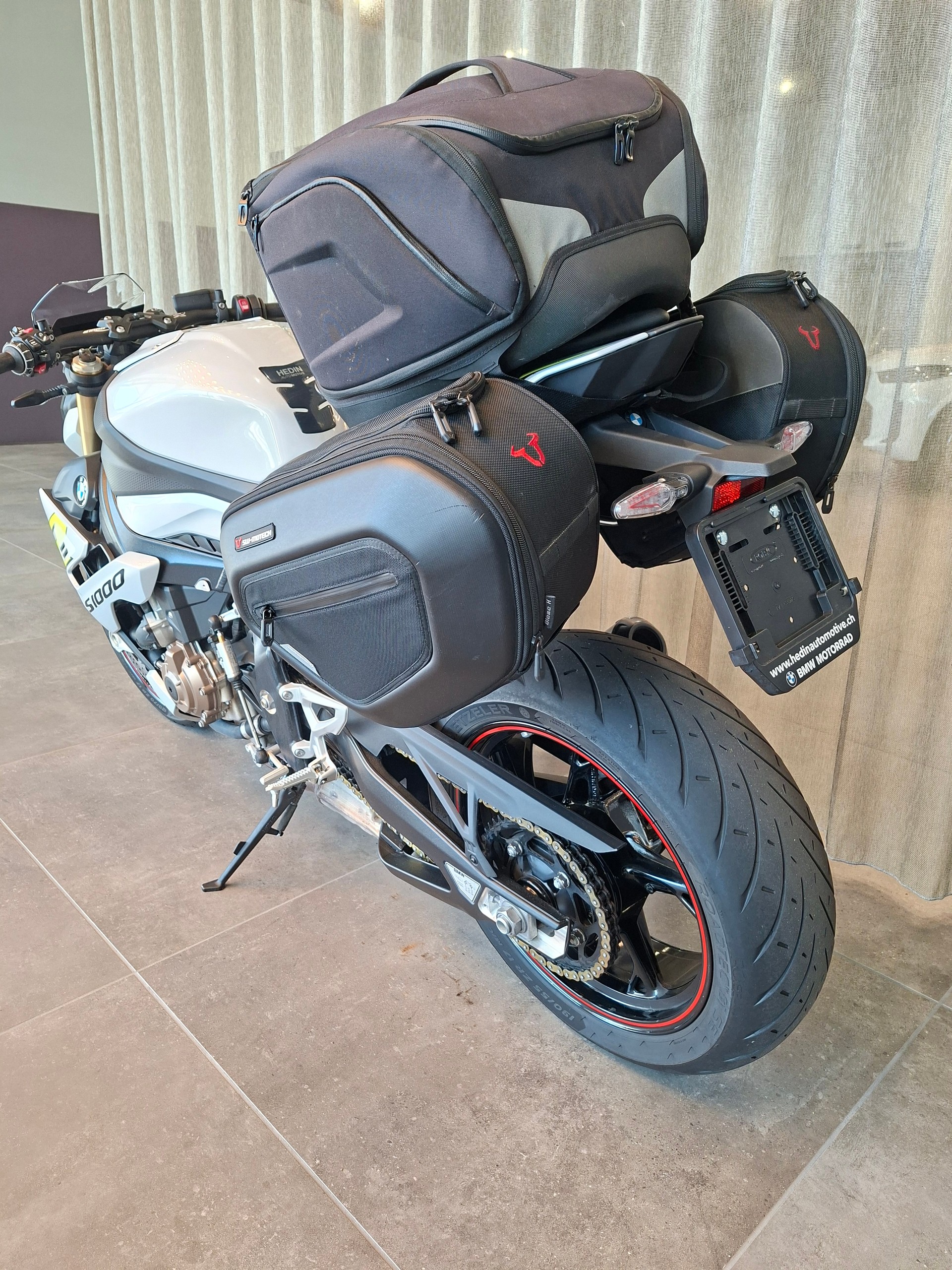 BMW S 1000 R-image-4