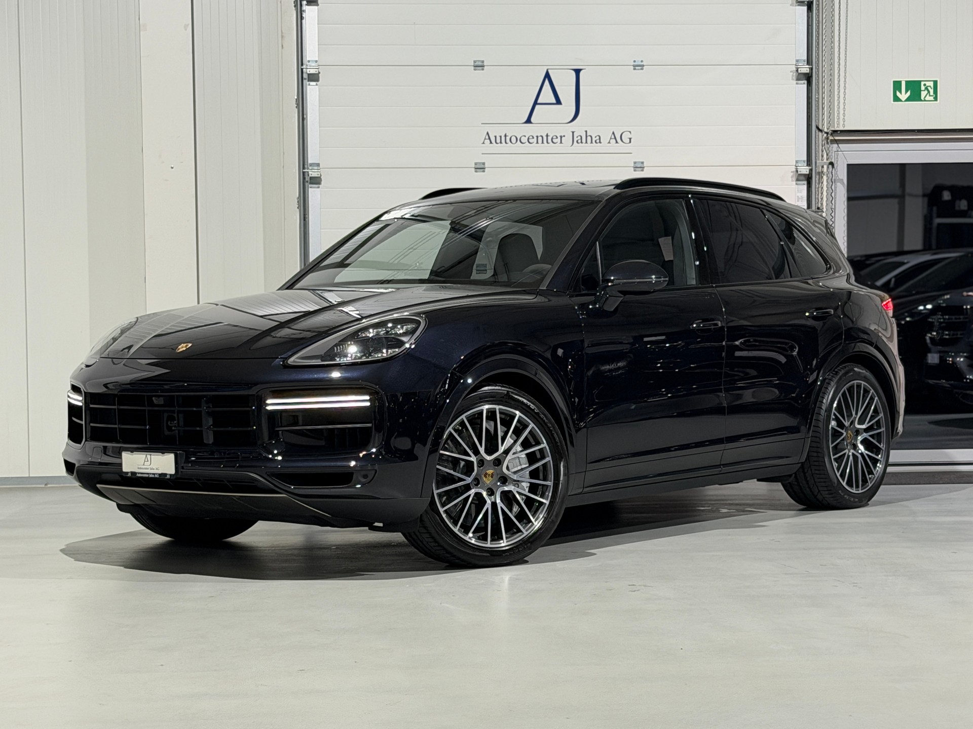 PORSCHE Cayenne Turbo (CH)