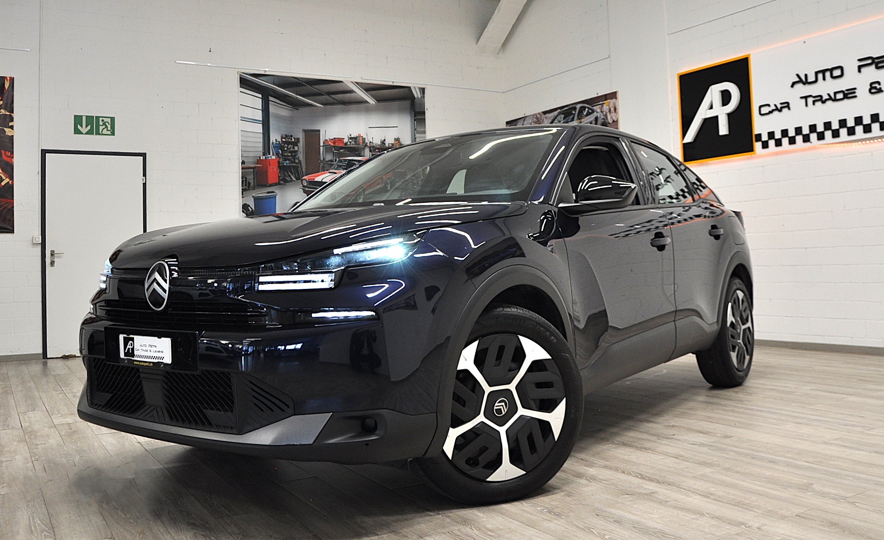 CITROEN C4 1.2 130 Max EAT8-showroom-element-1