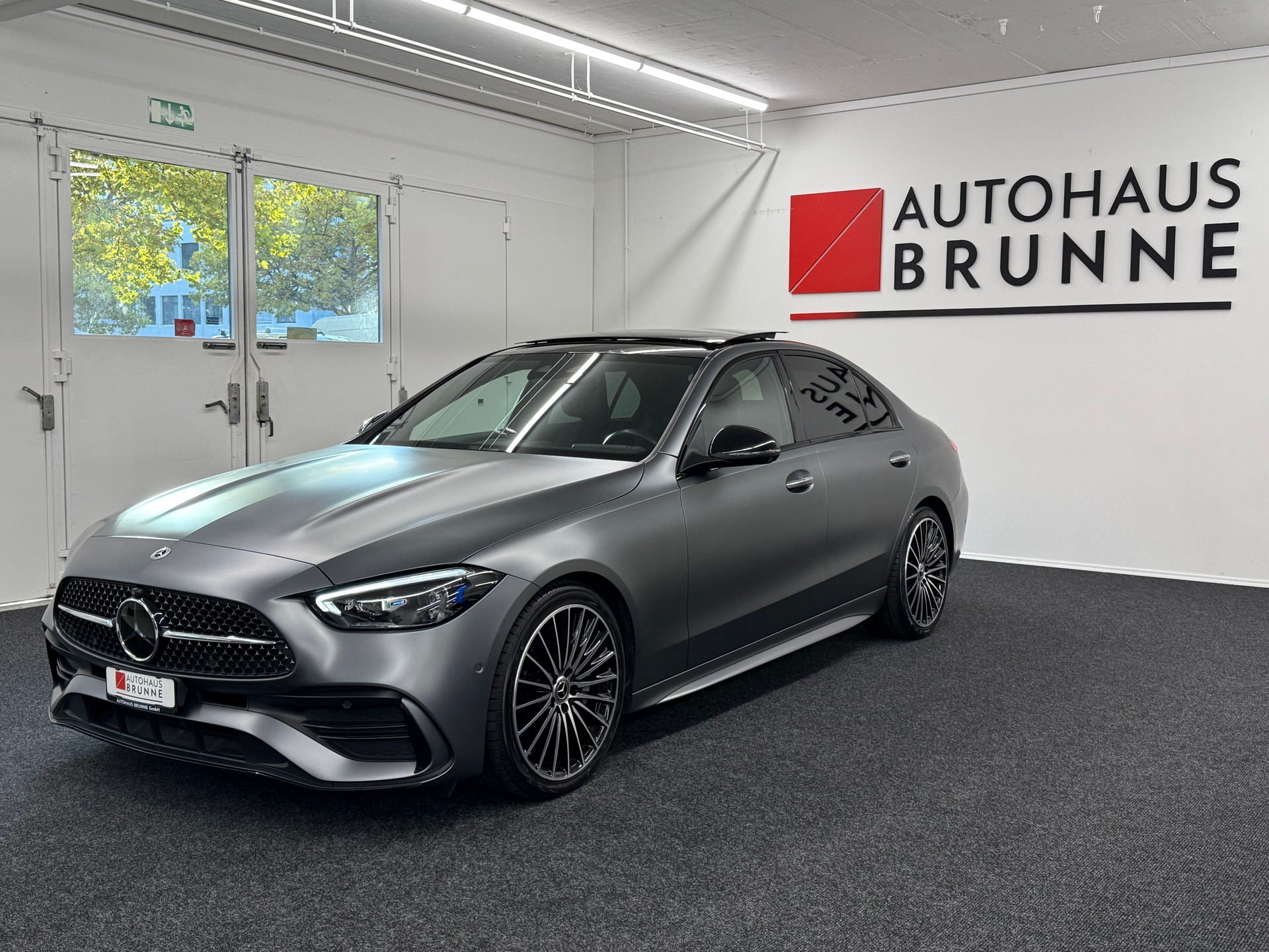 MERCEDES-BENZ C 220 d 4Matic Swiss Star AMG LINE