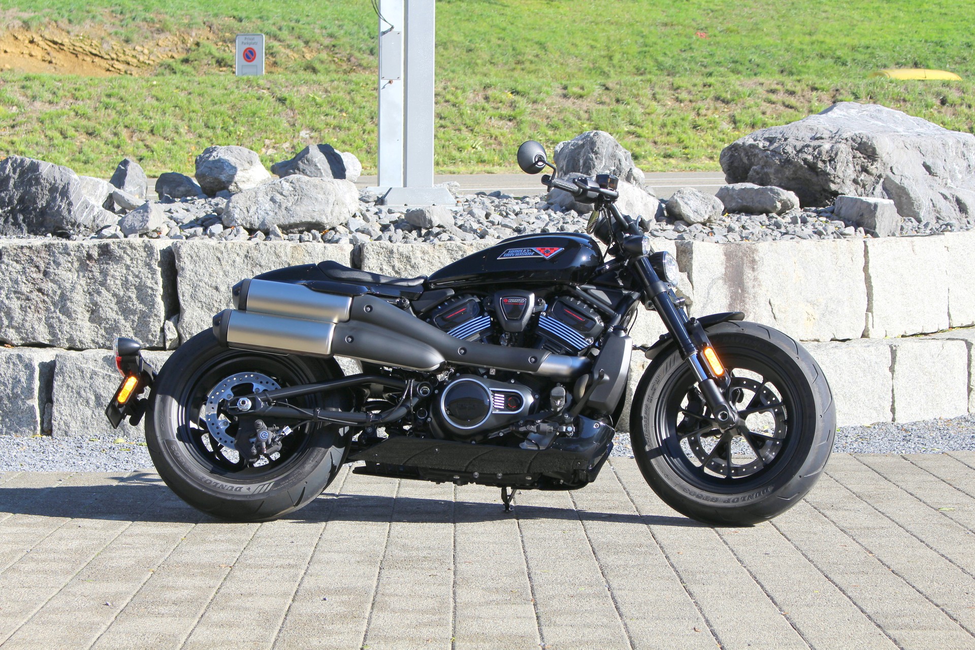 HARLEY-DAVIDSON RH 1250 Sportster S-image-0