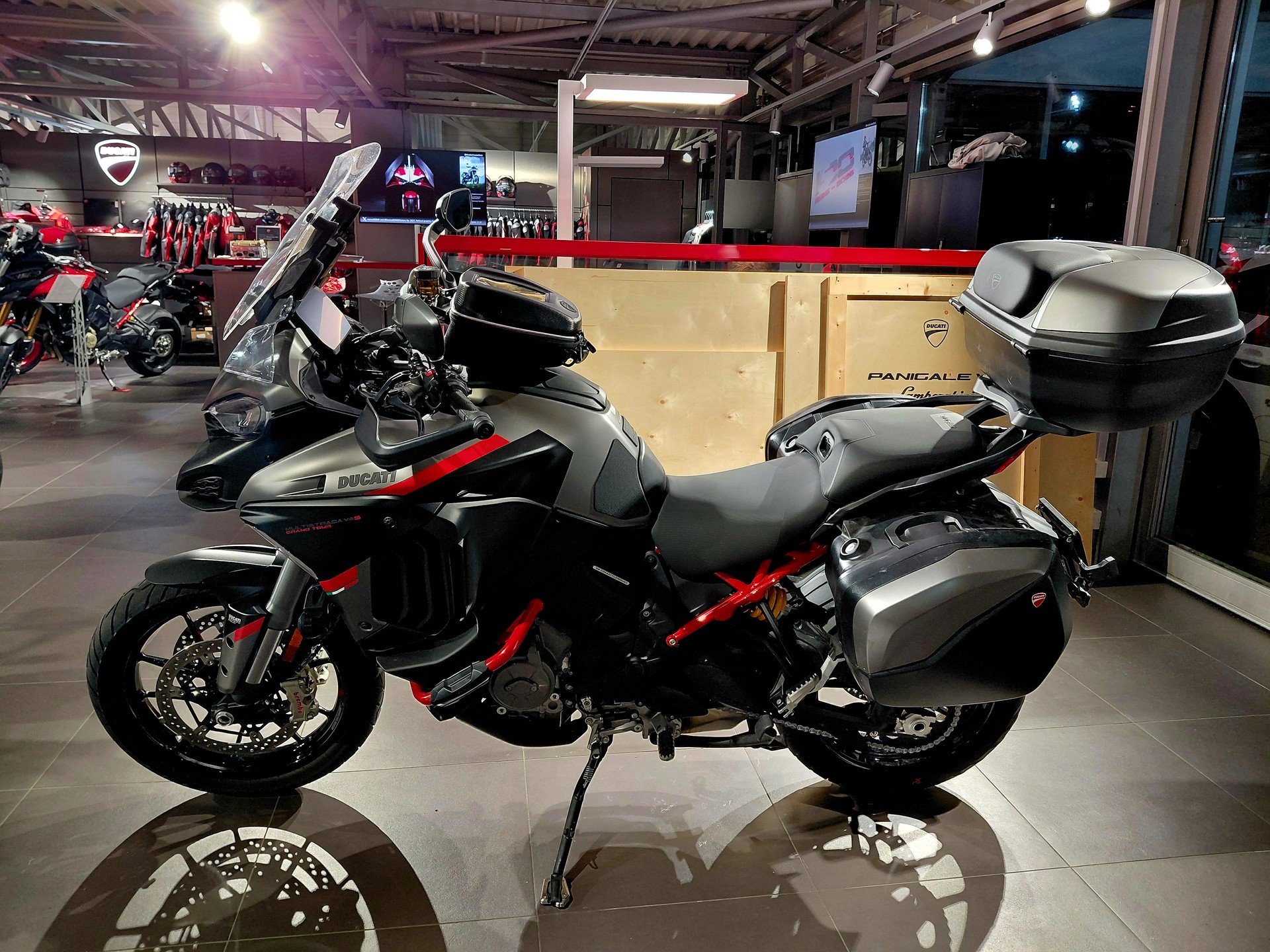 DUCATI * MULTISTRADA V4 S GRAND TOUR*-image-6