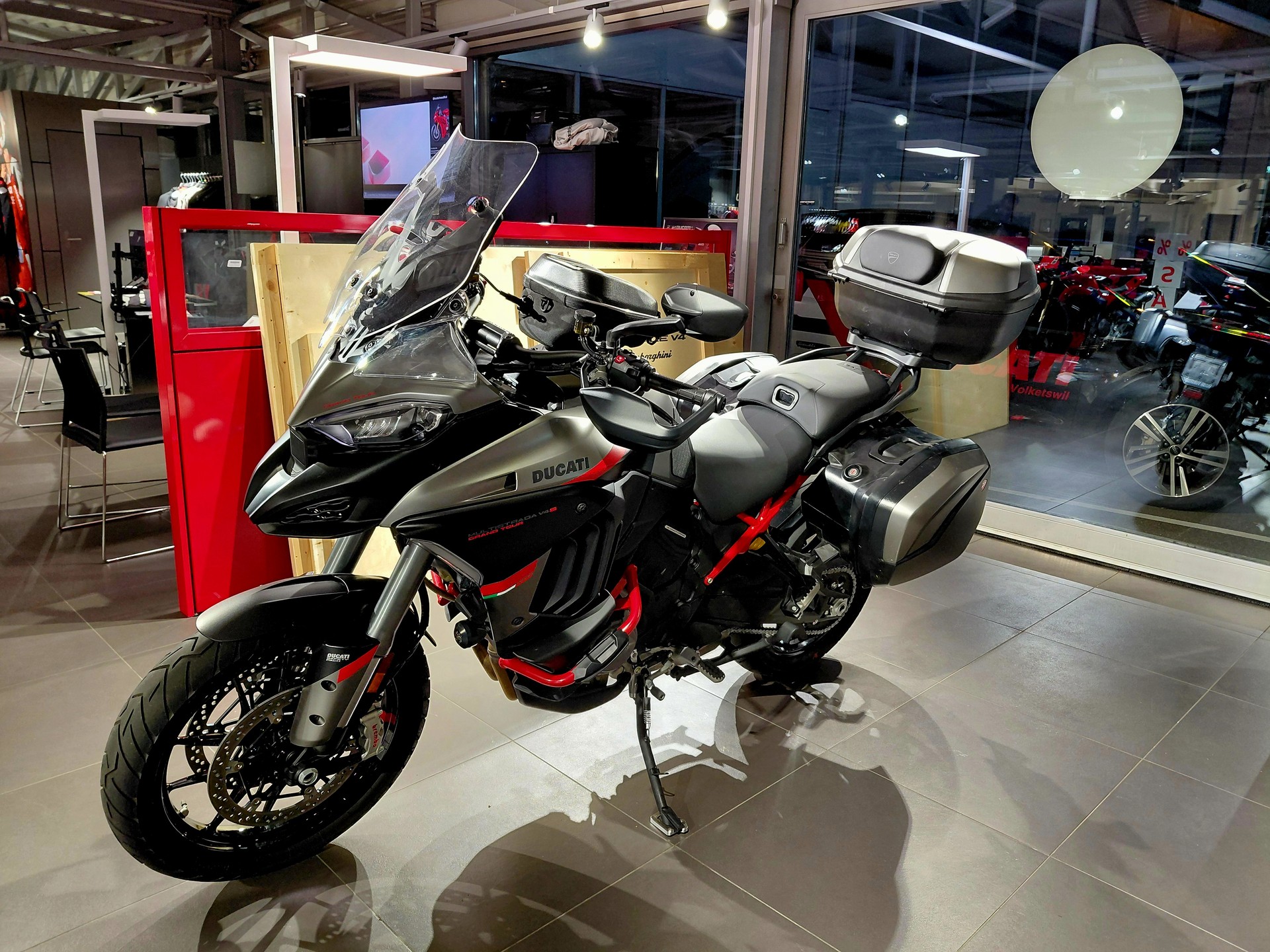 DUCATI * MULTISTRADA V4 S GRAND TOUR*-image-3