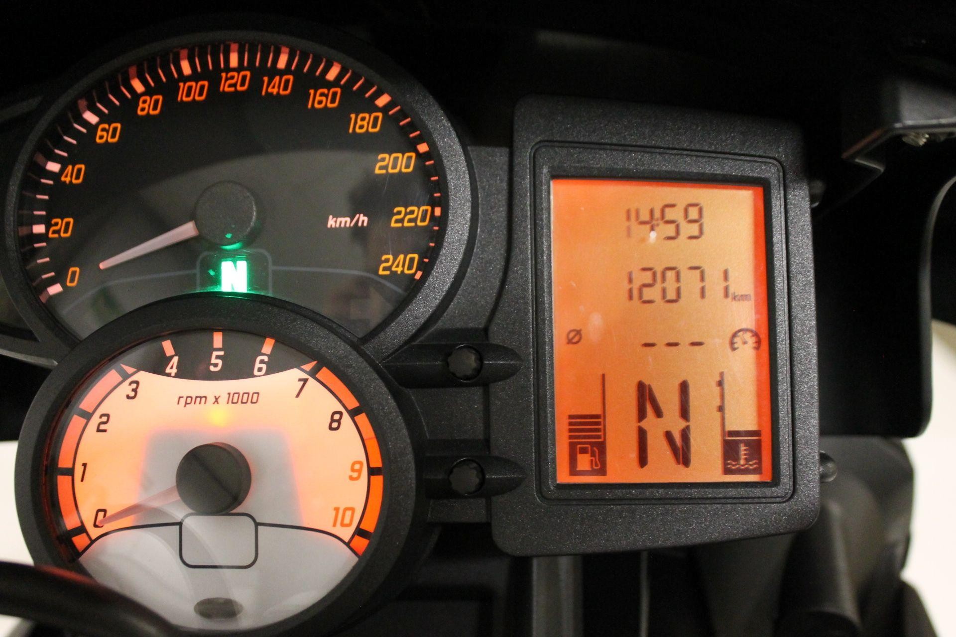 BMW F 800 R-image-6