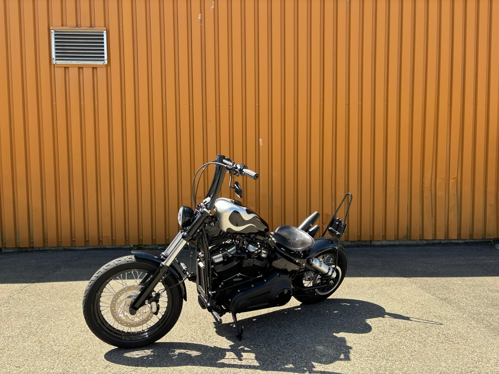 HARLEY-DAVIDSON FXBB Street Bob 107 ABS-image-1