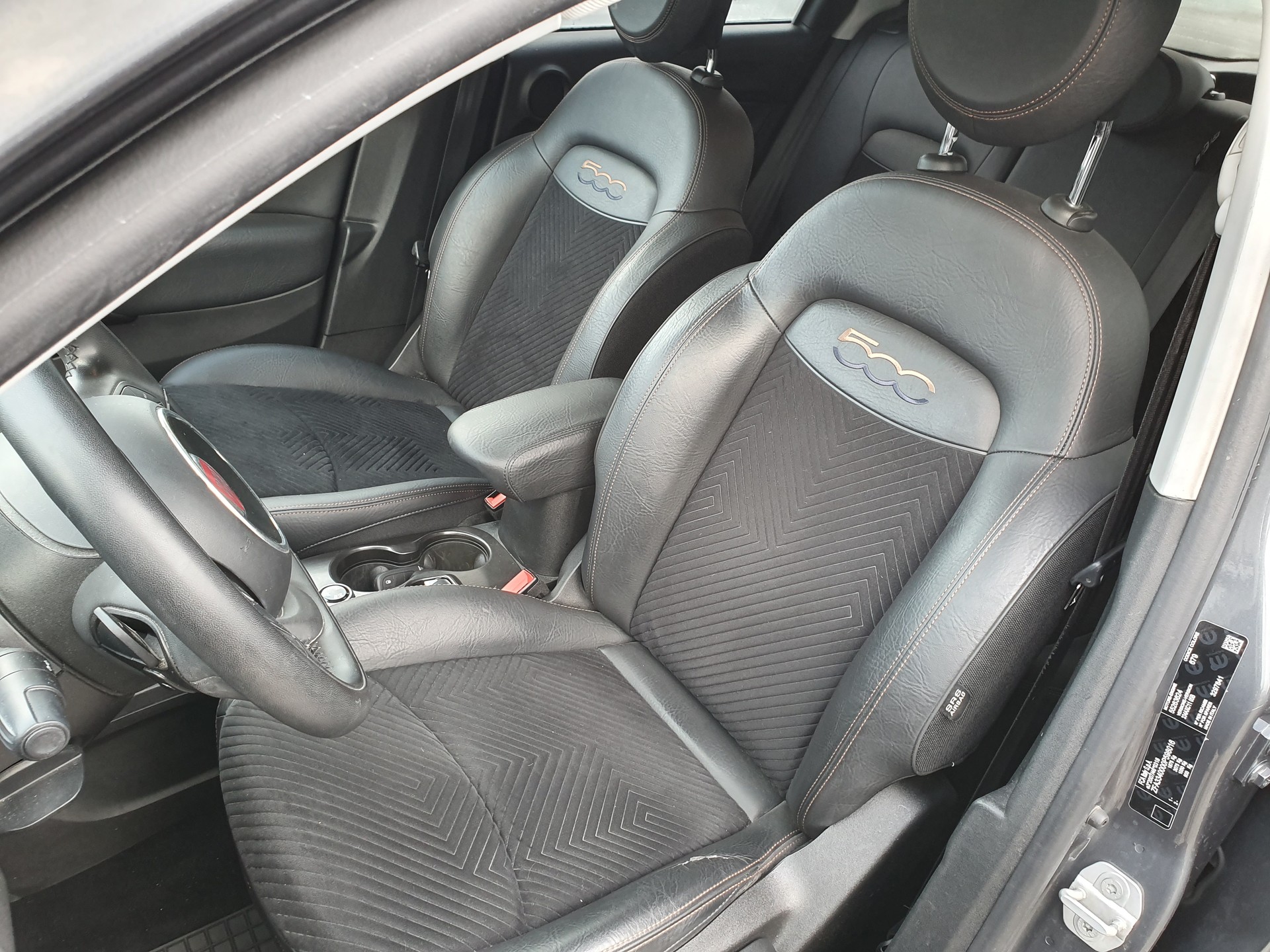 FIAT 500X 1.4T Off Road S-Design DCT-image-5